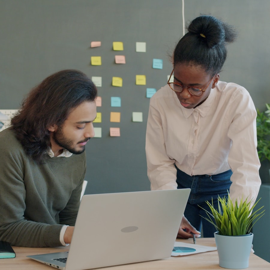 Embedded consultant delivering hands-on execution and measurable outcomes for enterprise teams