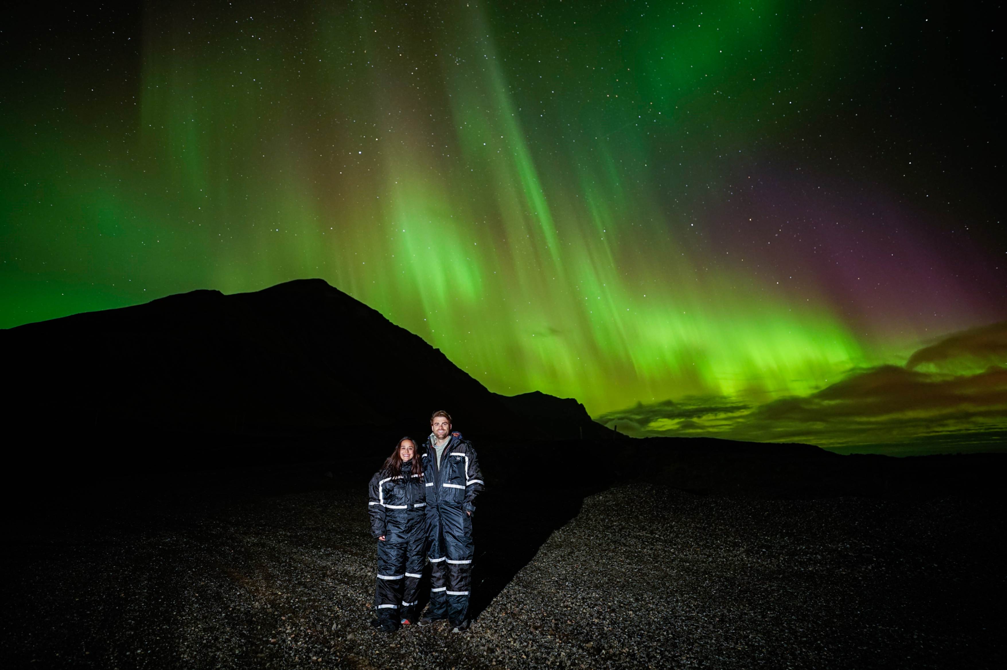 Northern Lights tour photography from Aurora Experts in Iceland, featuring guests beneath the aurora, winter landscapes, and vivid skies over remote Icelandic locations.