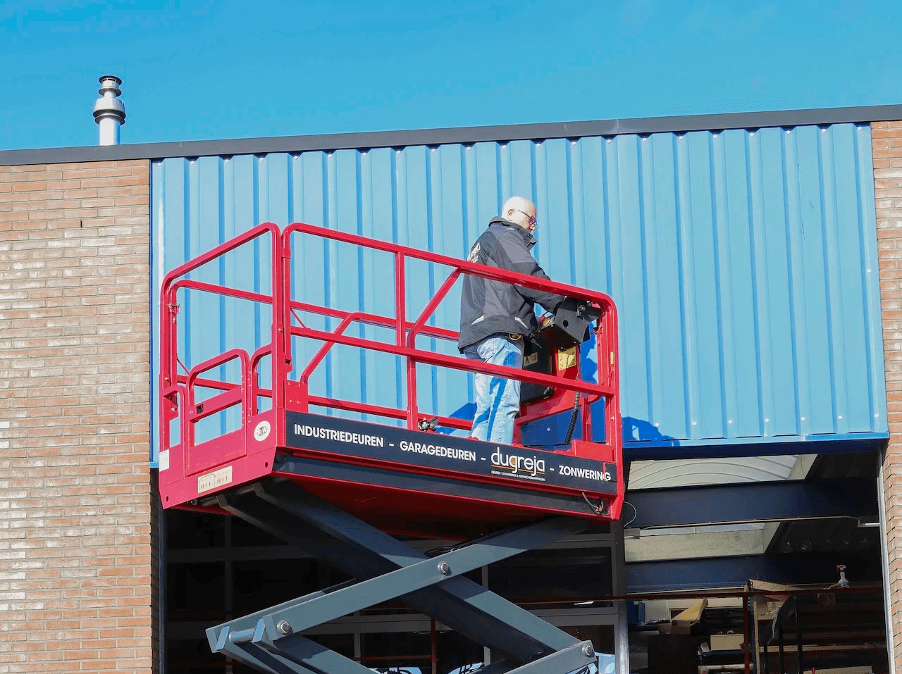 Hoogwerker van Dugreja in Putten