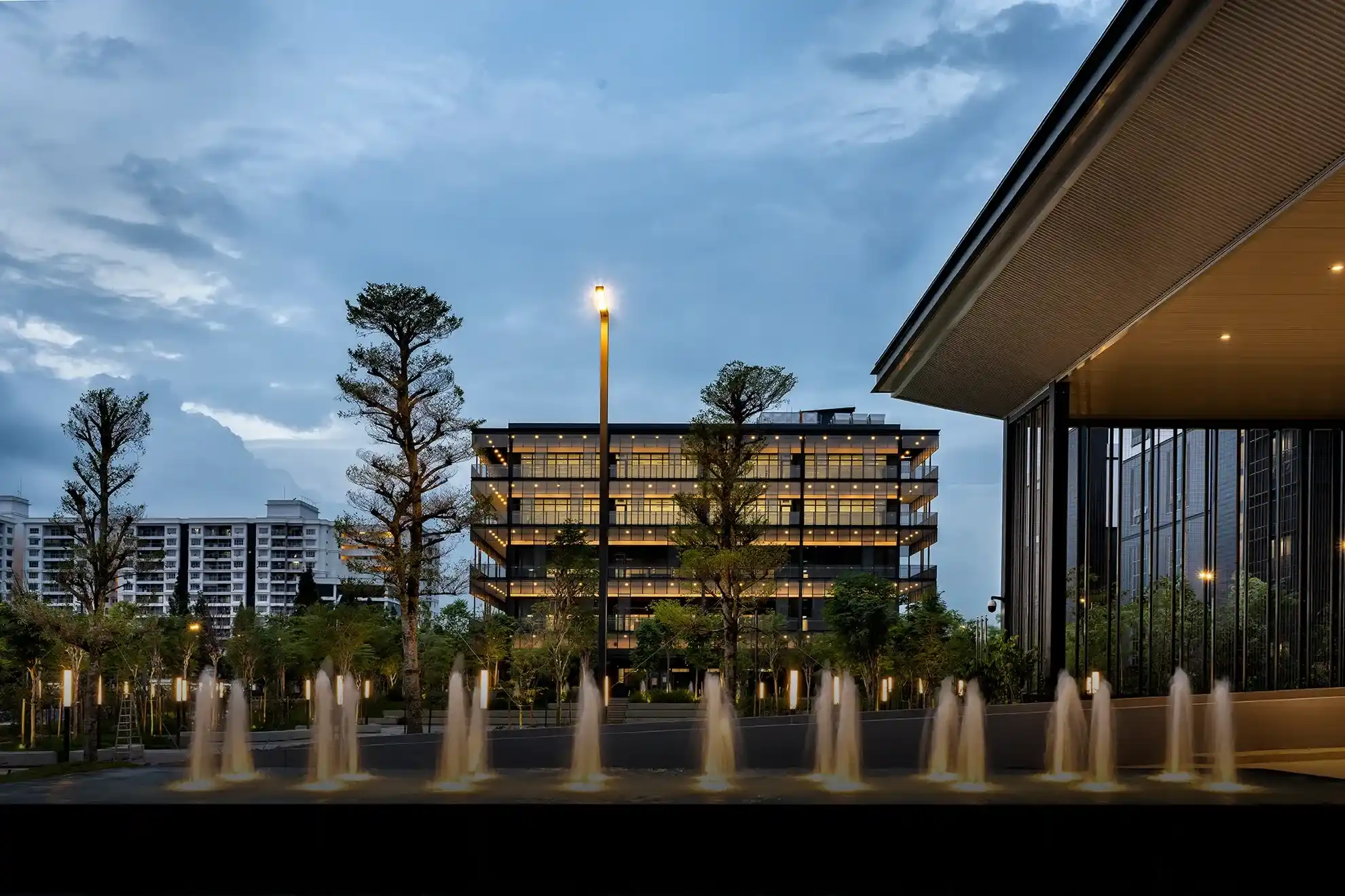 Exterior view of Encore Impressiosn Theatre architectural project by Asima Architects