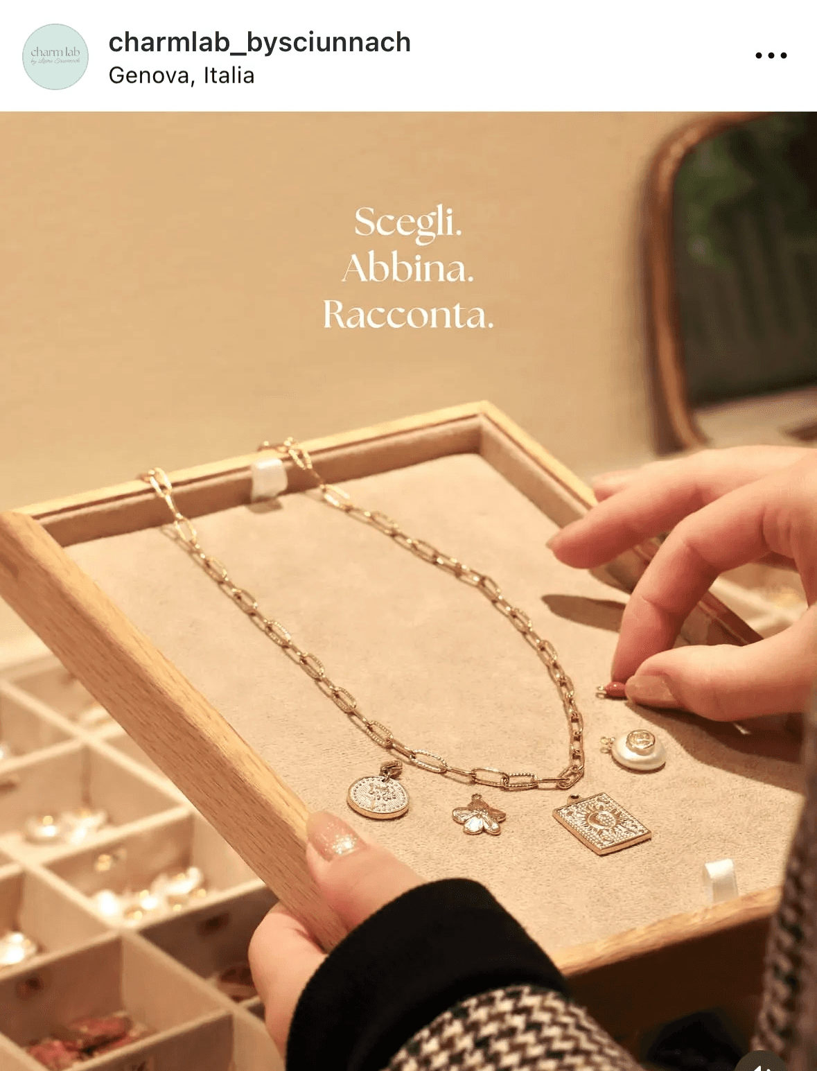 Contenuto social creato da Aura Studio, agenzia di comunicazione di Genova: strategia social, storytelling visivo e valorizzazione dei gioielli artigianali Laura Sciunnach per Instagram.