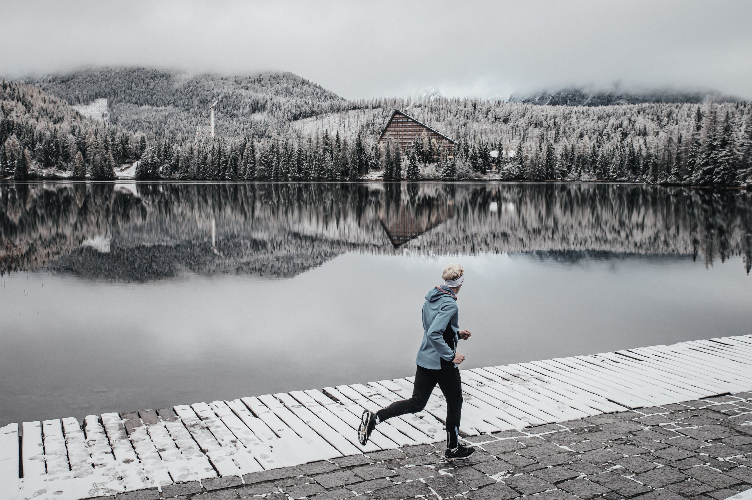 Training for hot-weather races during winter