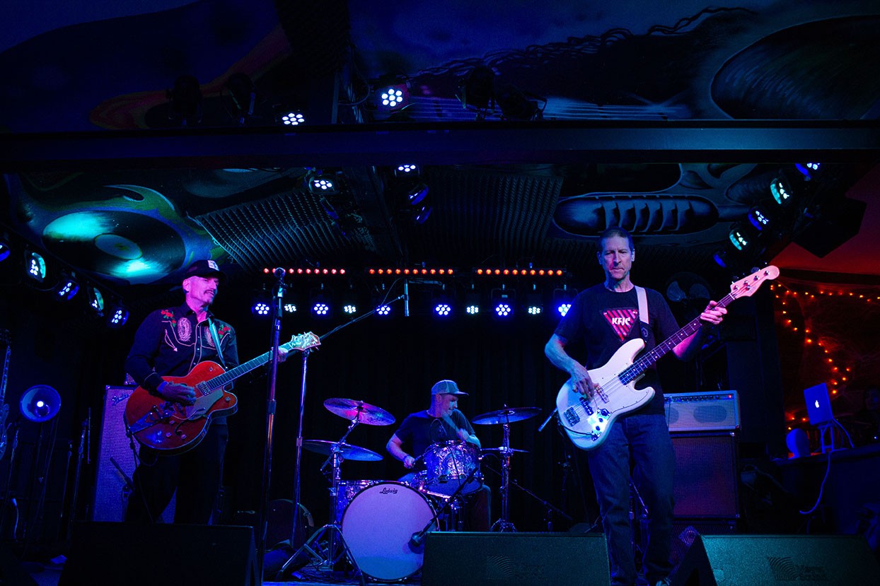 The Dead Kampers opening for Messer Chups at Moe's Alley in Santa Cruz.