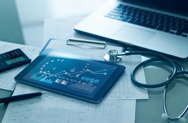 Red digital warning symbol glowing on a circuit board interface, representing active ransomware exploitation of the VMware ESXi CVE 2025 22225 vulnerability and hypervisor compromise.