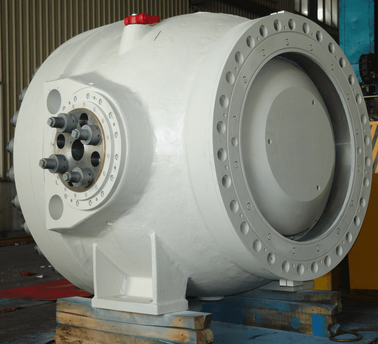 Heavy-duty industrial valve for fluid control by APS Technology