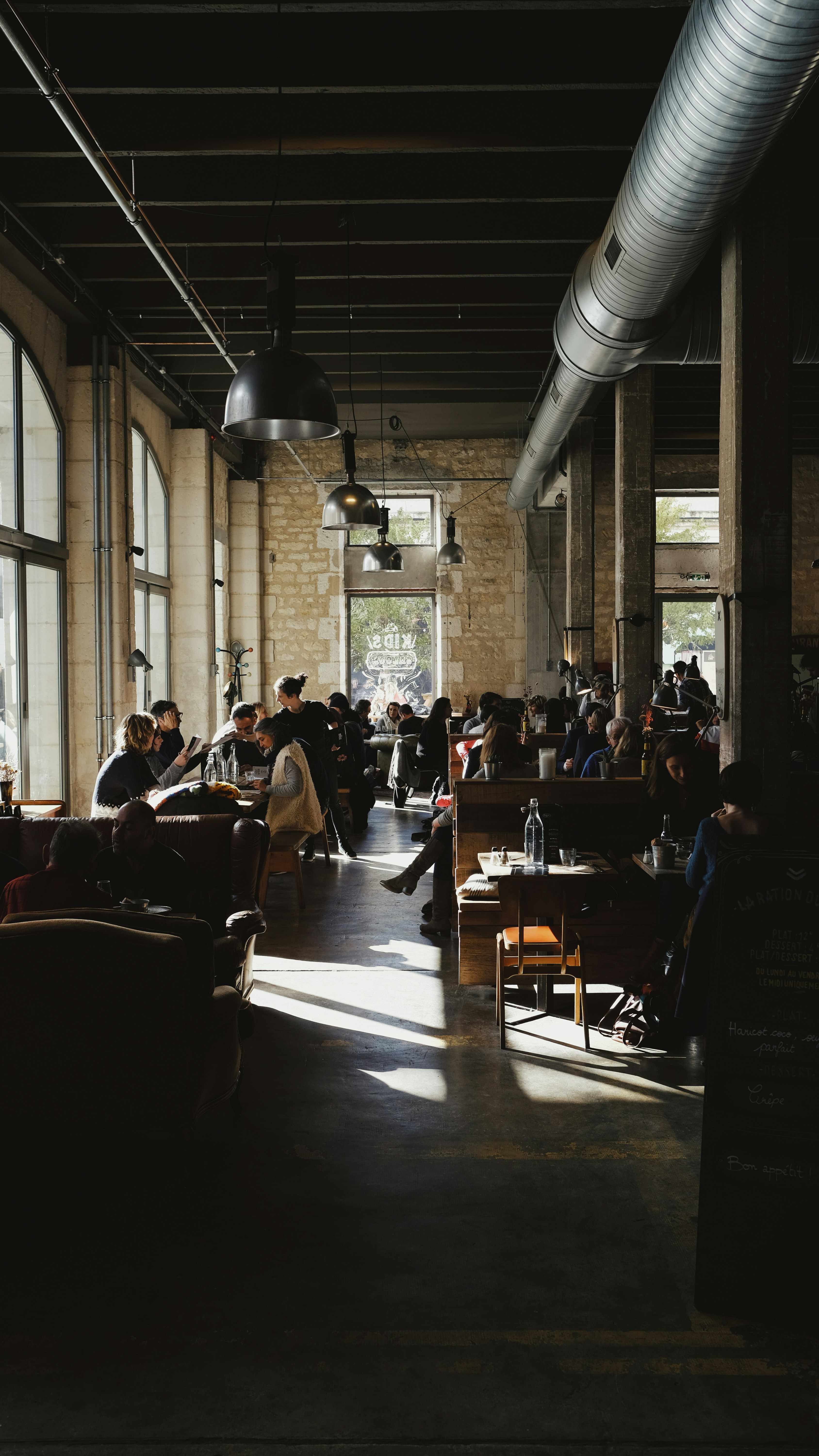 Restaurant service playbook