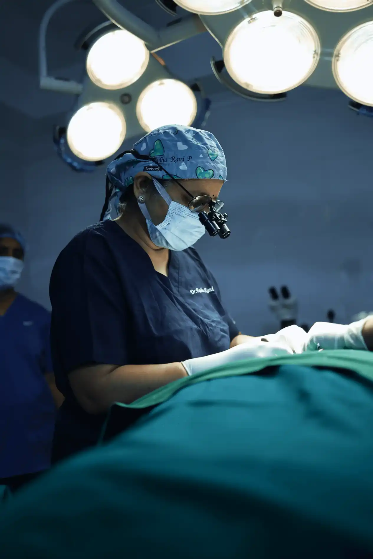 Best Hair Transplant Surgeon In India, First Hair Transplant Surgeon In India Dr Radha Rani