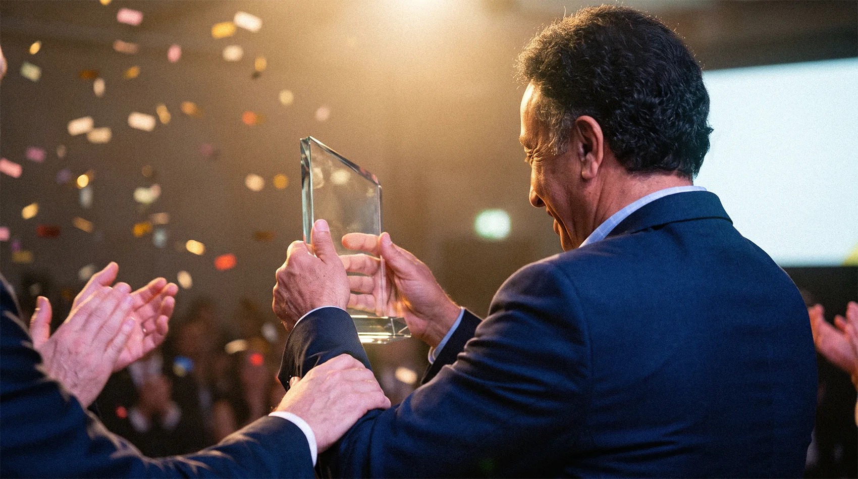 Mediareach wins Entrepreneur Excellence Award at Lloyds TSB Jewel Awards 2009 for multicultural advertising leadership