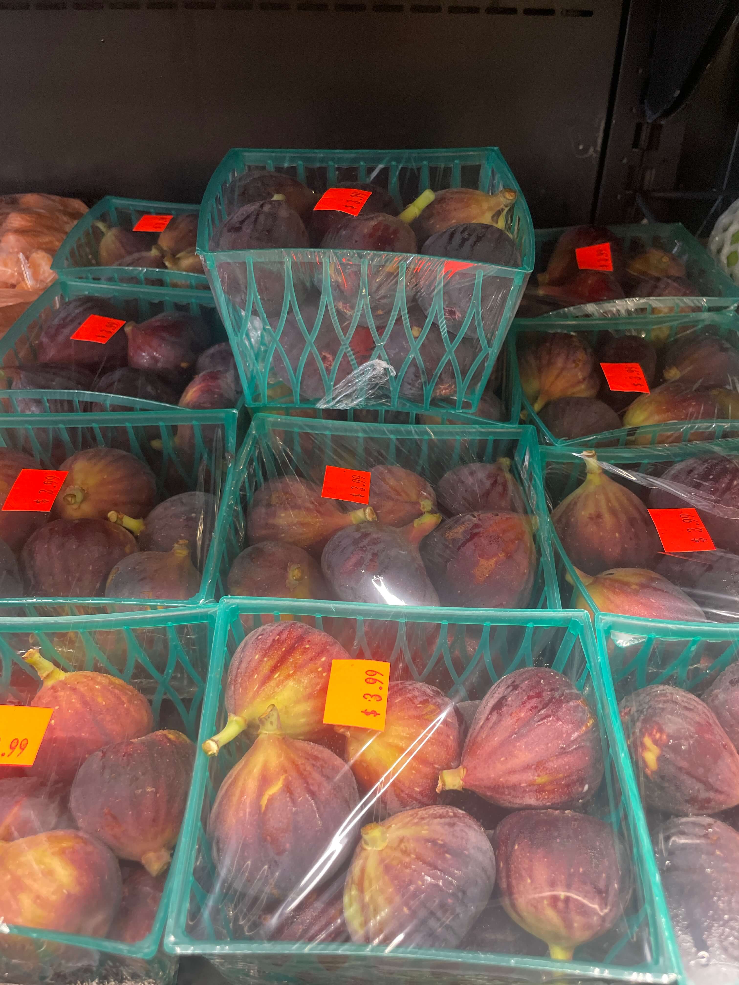 Fresh figs in baskets at International Food Market Orlando.