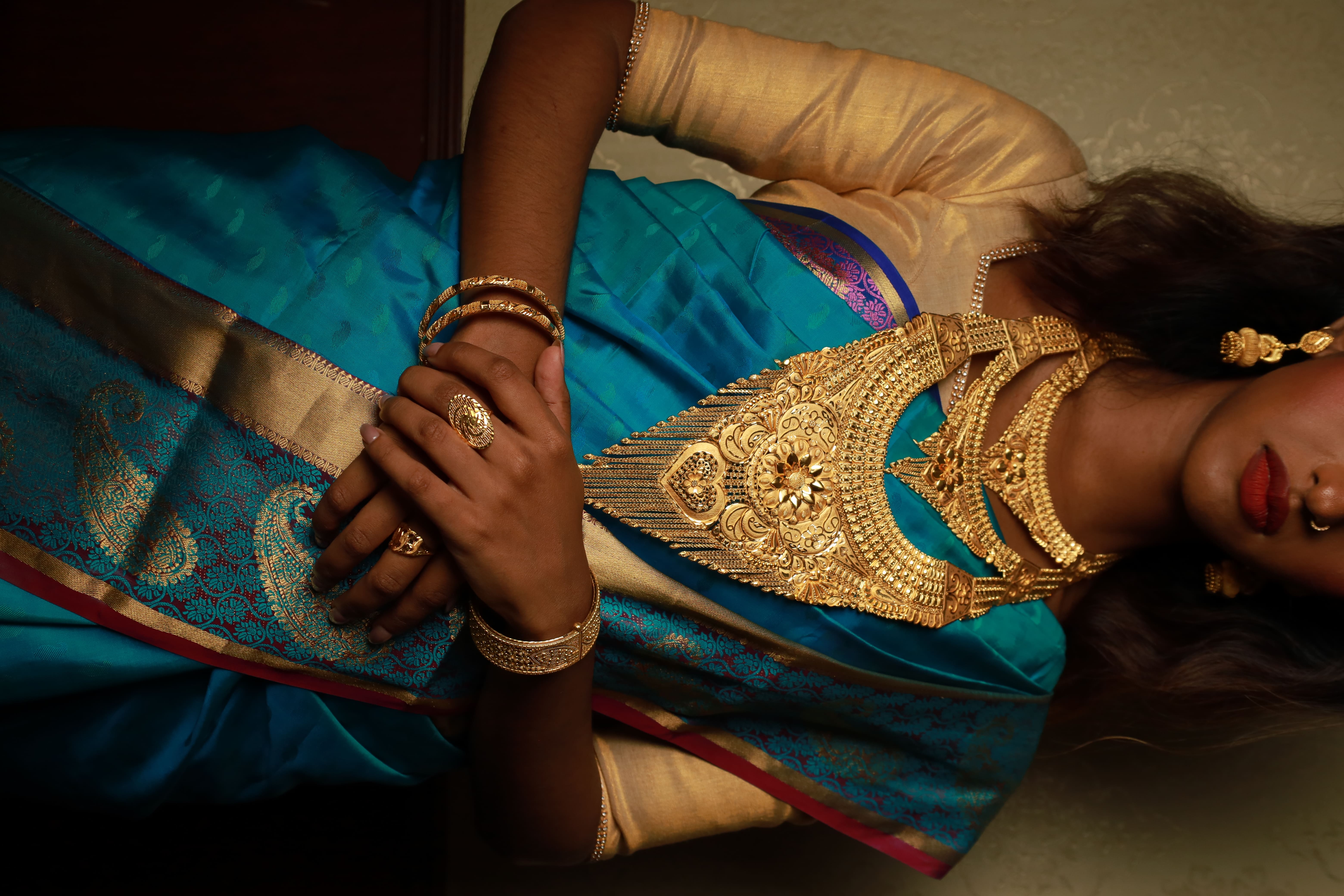 Model with jewels