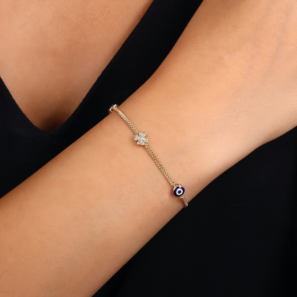 Nazar Boncuklu 14 Ayar Altın Şık ve Zarif Tasarım Bileklik
