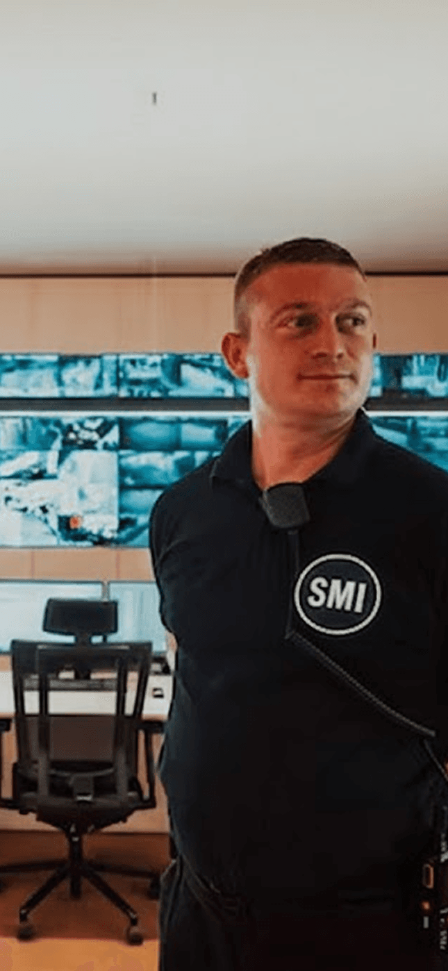 Dynamic picture of a cyclist riding downhill