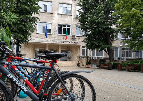 Medical University 'Prof. Dr. Paraskev Stoyanov' Varna Faculty of Medicine campus building