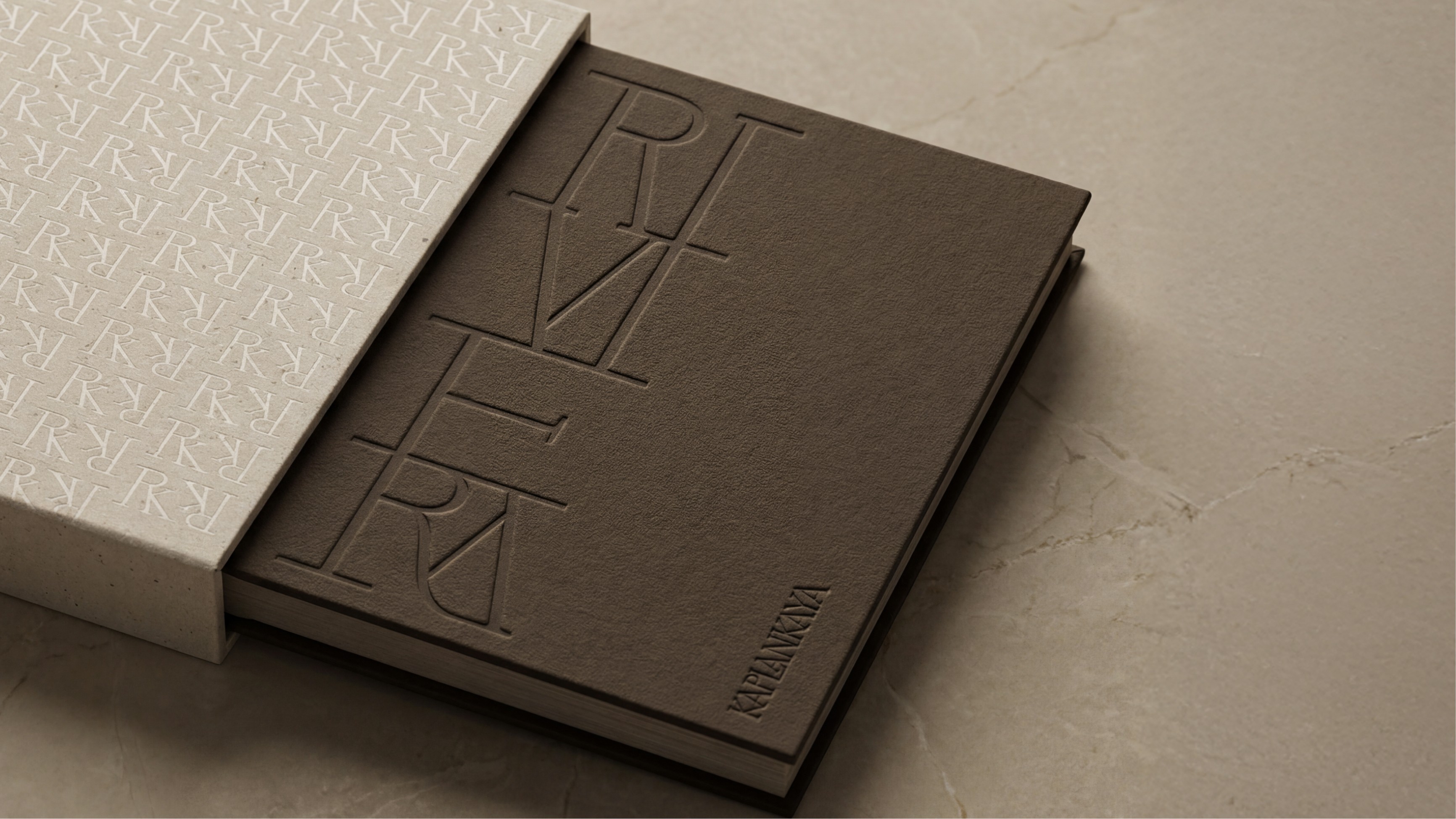 Here comes the alt text