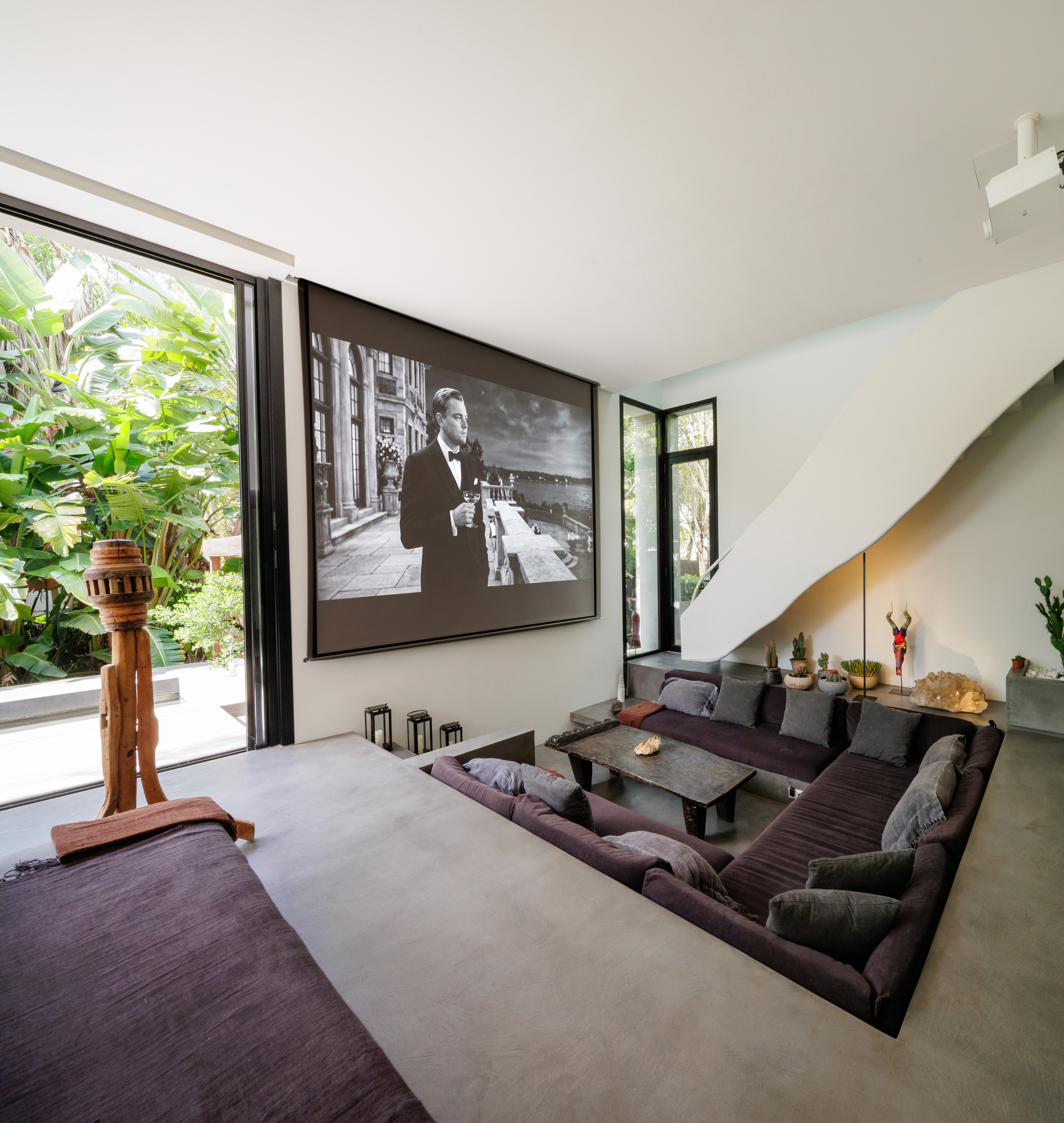 Architectural lighting and ceiling detail in the living room at Soul House, luxury new build in Los Monteros Marbella