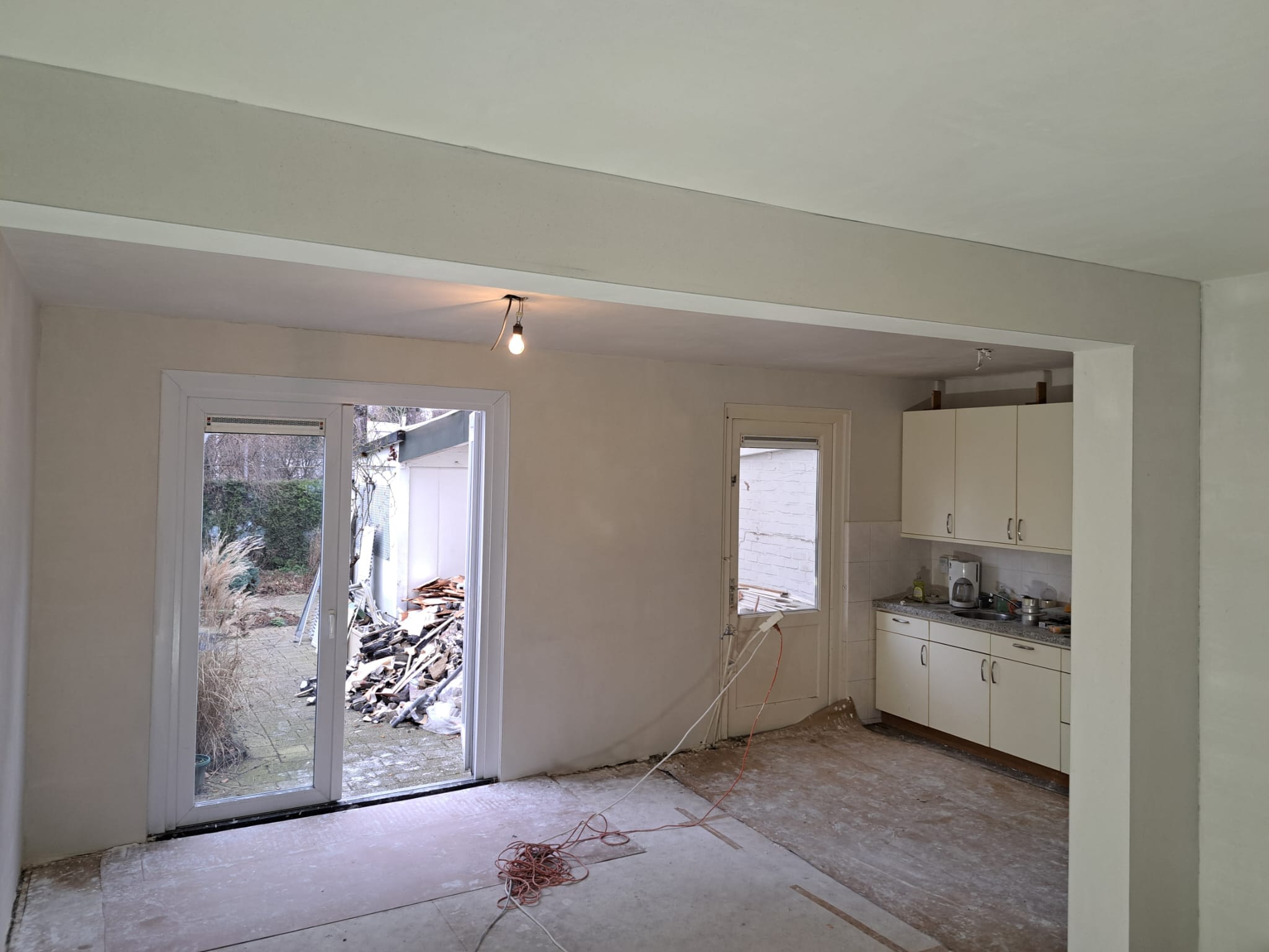 resultaat-sausklaar-stucwerk-project-geleen-dusa-klussenbeedrijf