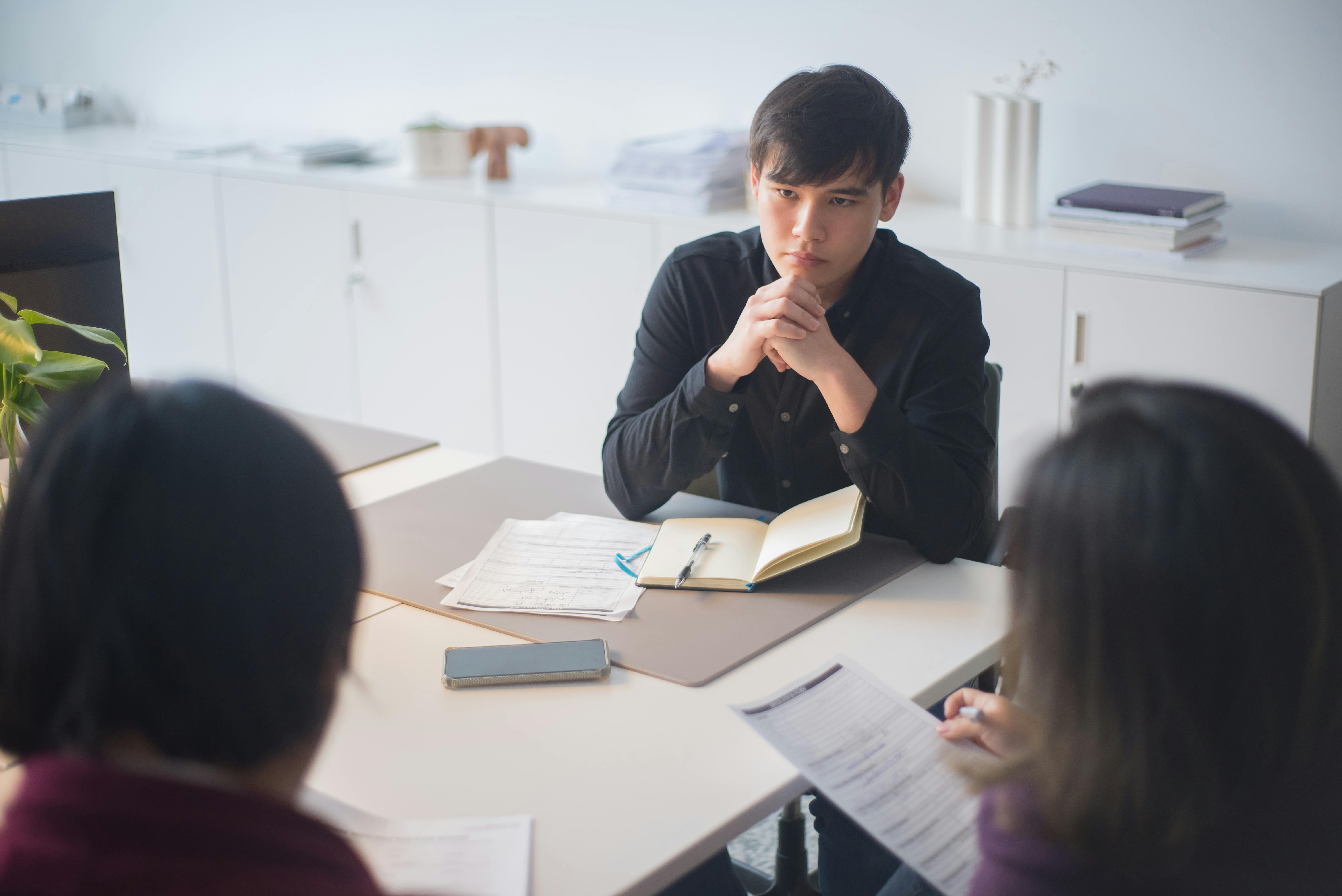 Mortgage brokers having a meeting