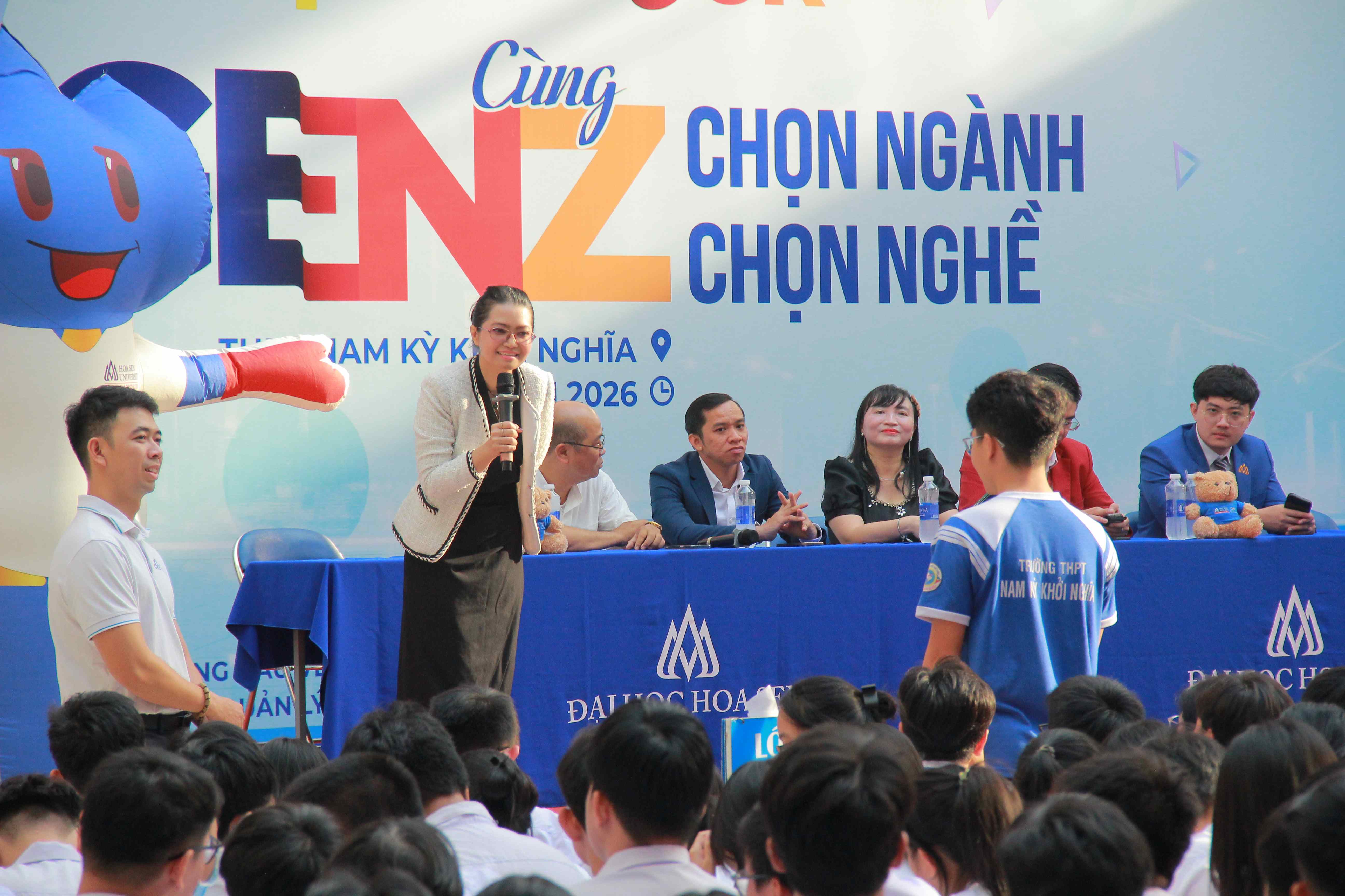 Chọn ngành không mông lung: HSU Tour đến với THPT Nam Kỳ Khởi Nghĩa