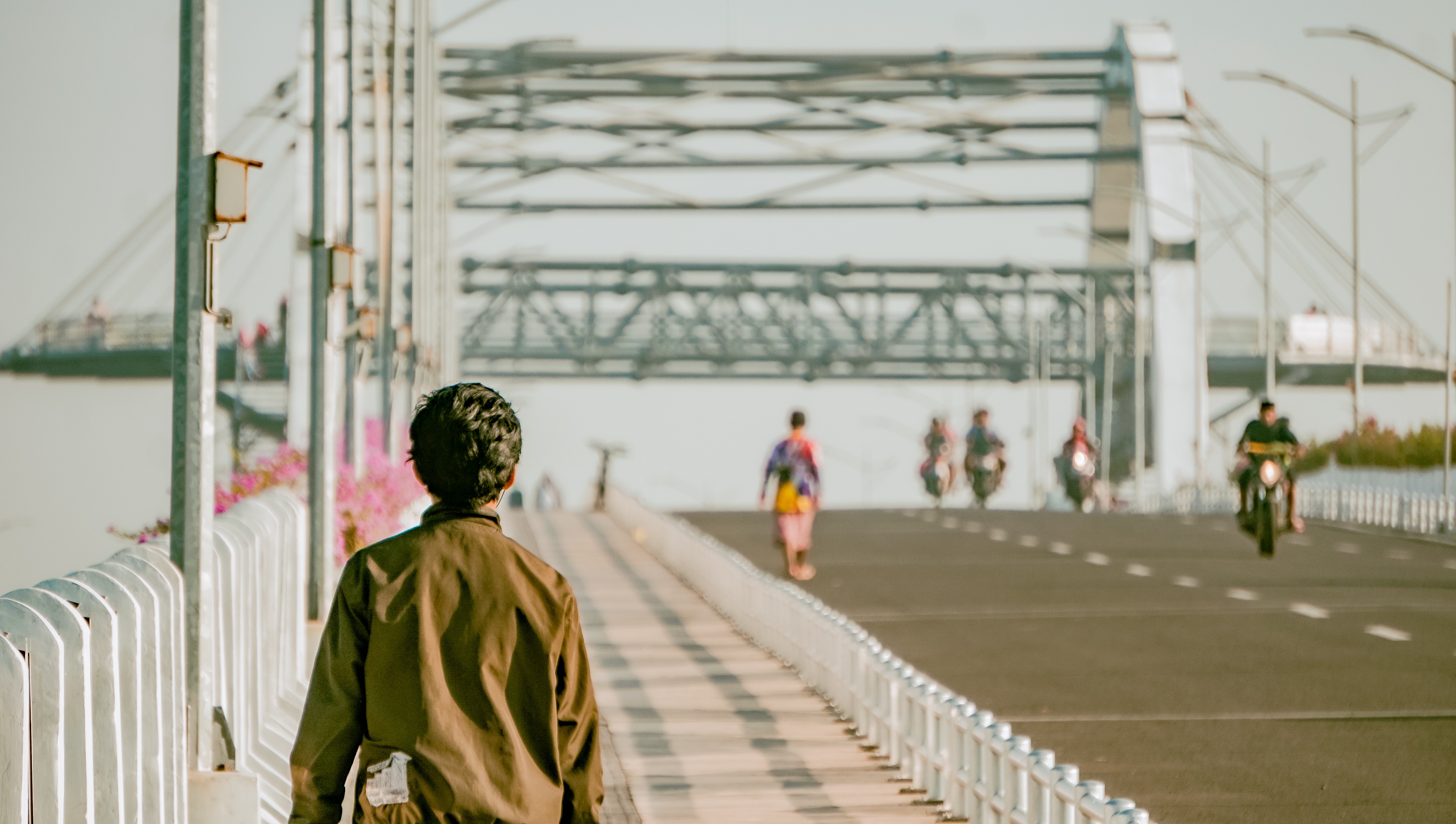 People at Kenjeran Bridge