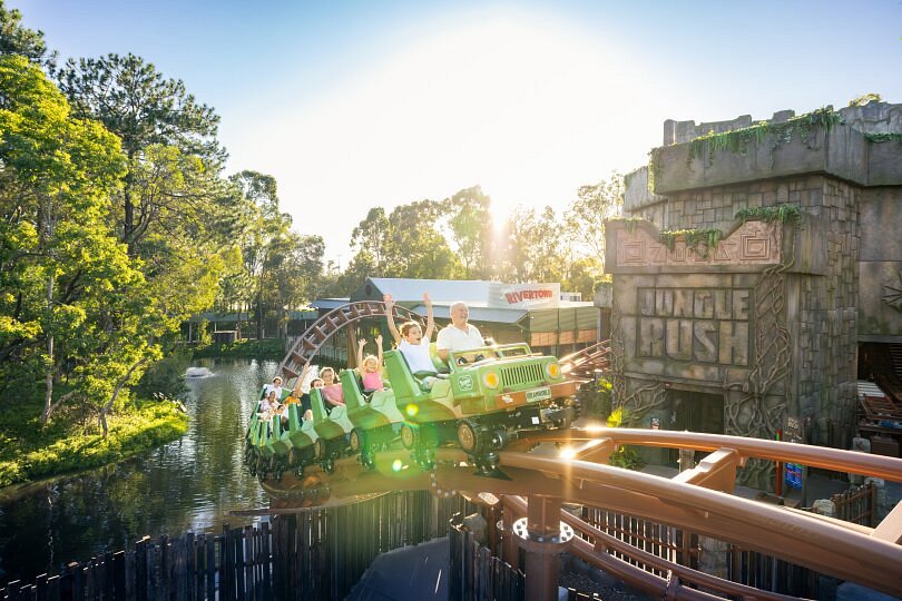 https://dynamic-media-cdn.tripadvisor.com/media/photo-o/30/8c/82/9a/juggle-rush-family-coaster.jpg?h=-1&s=1&w=1200