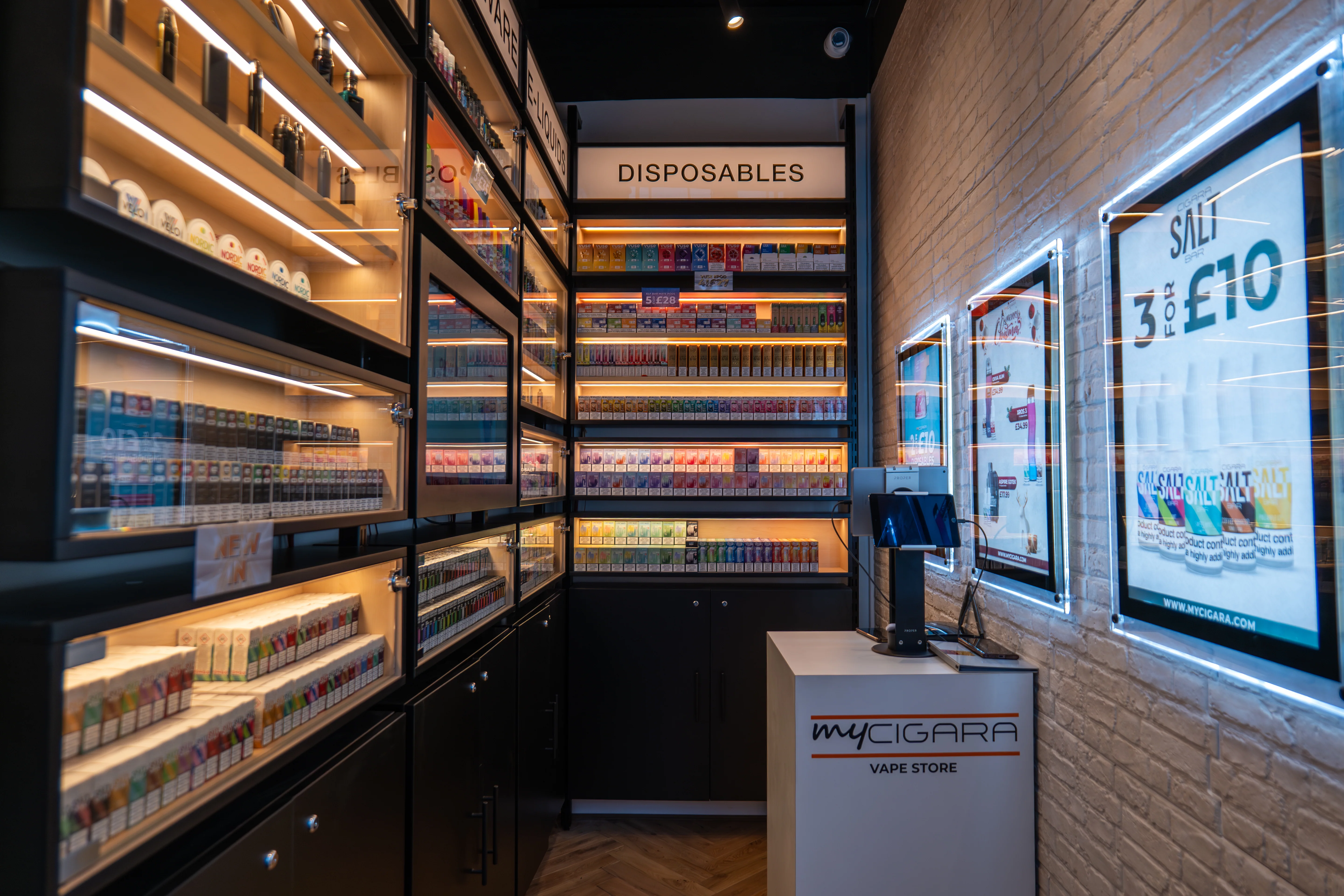 Vape Shop Loyalty: Stamp Card or Points?