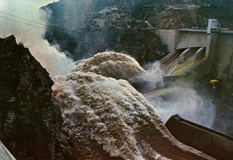 Vertederos de Central Rapel.