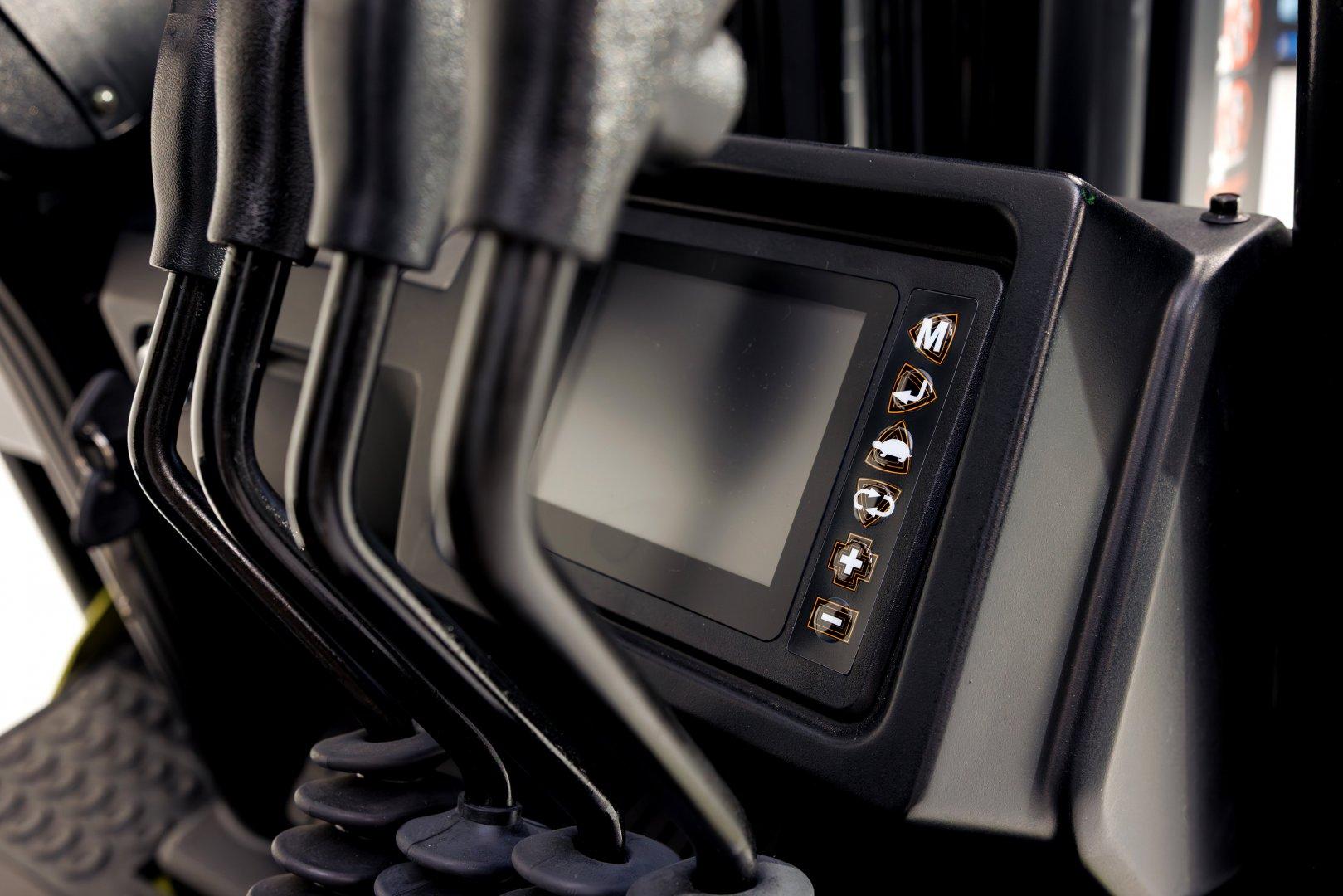 forklift truck controls stacatruc