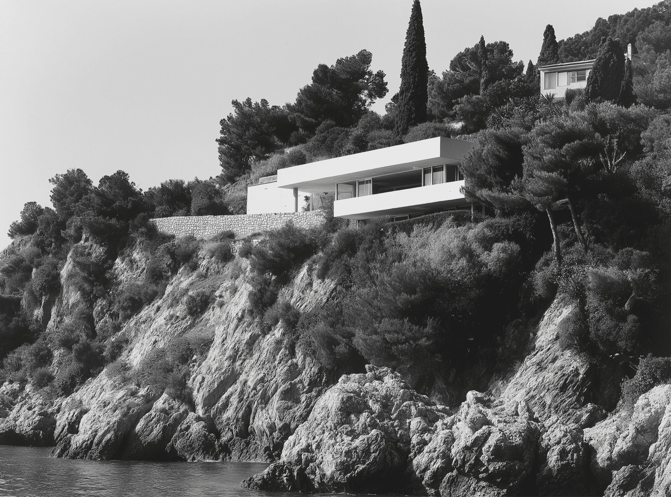 Design inspired by Eileen Gray’s E-1027 villa perched above the Cap Martin coastline
