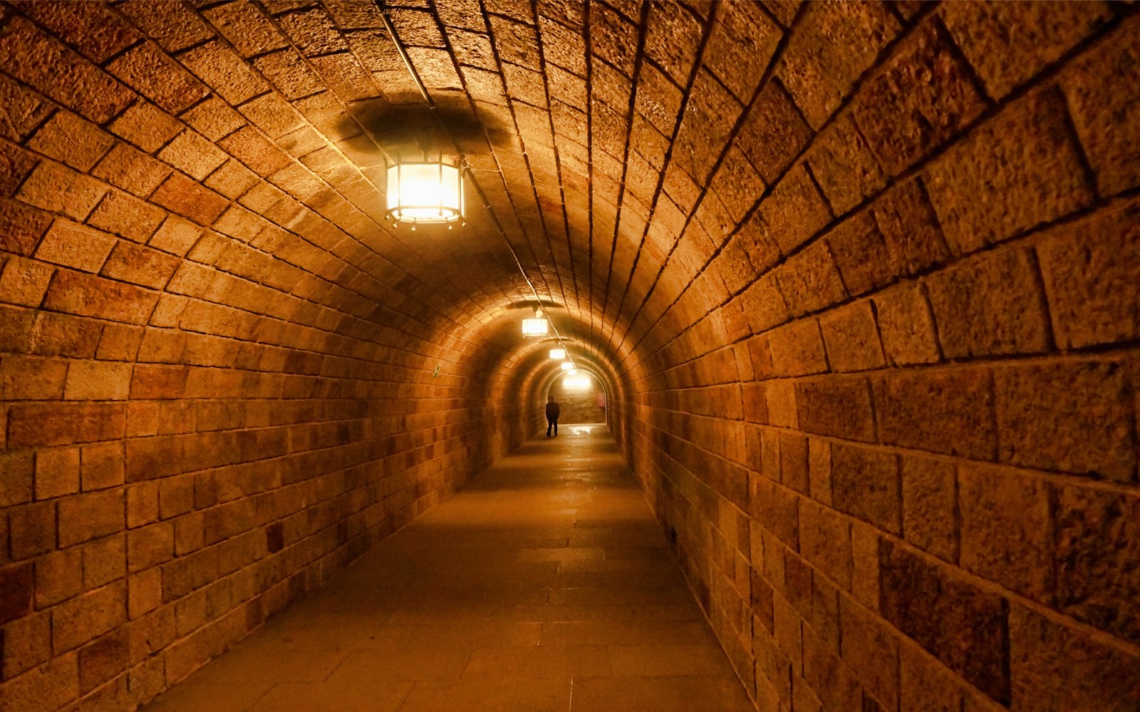 Tunnel leading to Eagle’s Nest entrance on Skip The Line Tour from Salzburg.