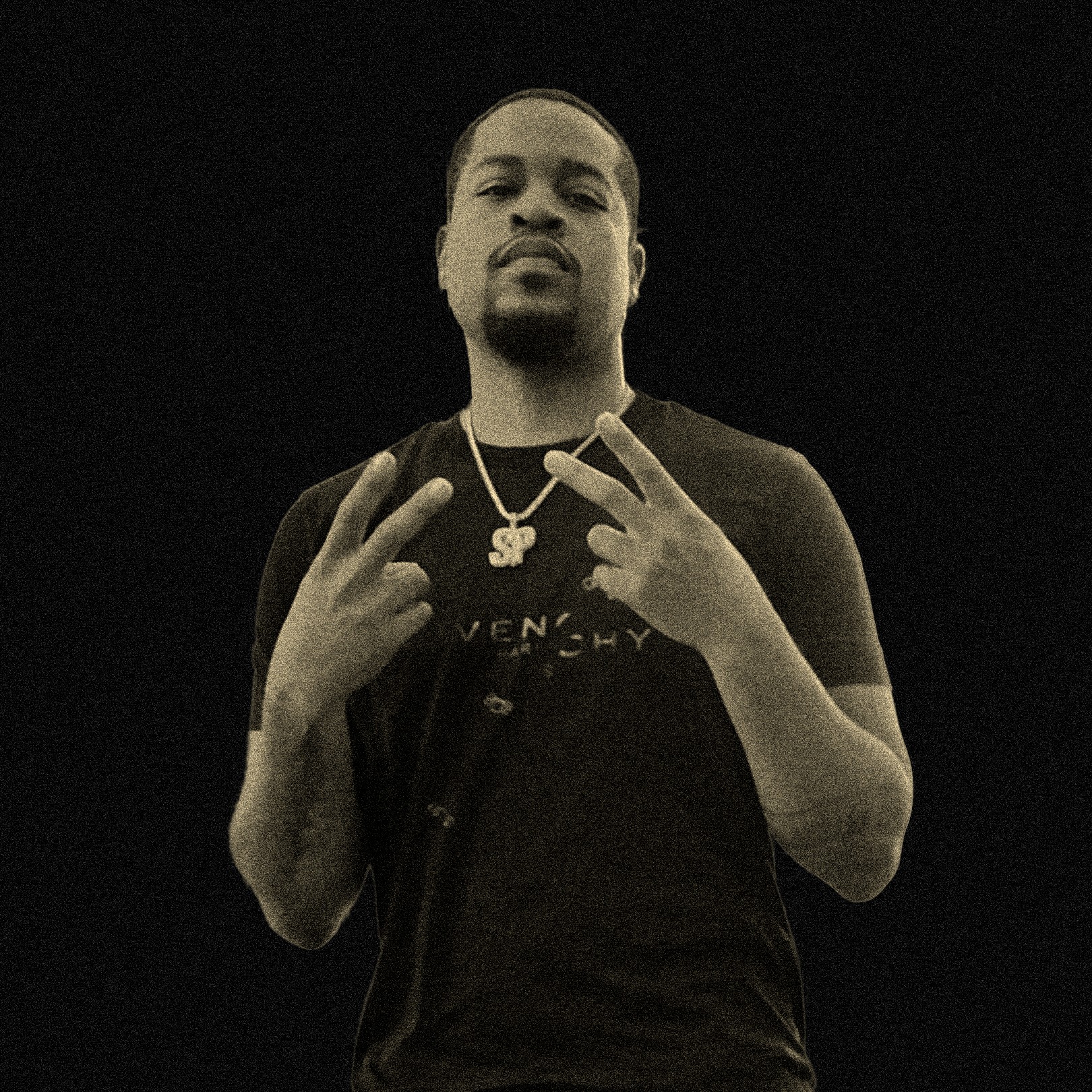 Mondo is an Atlanta-based music producer who built his sound through repetition, curiosity, and years of hands-on work in FL Studio. With credits alongside artists like Lil Wayne, 2 Chainz, Kodak Black, and Bankroll Fresh, he’s developed a versatile approach that works both in the studio with artists and behind the scenes in his own creative space. Known for his focus on preparation, originality, and pushing the envelope, Mondo continues to evolve while chasing records that feel timeless.