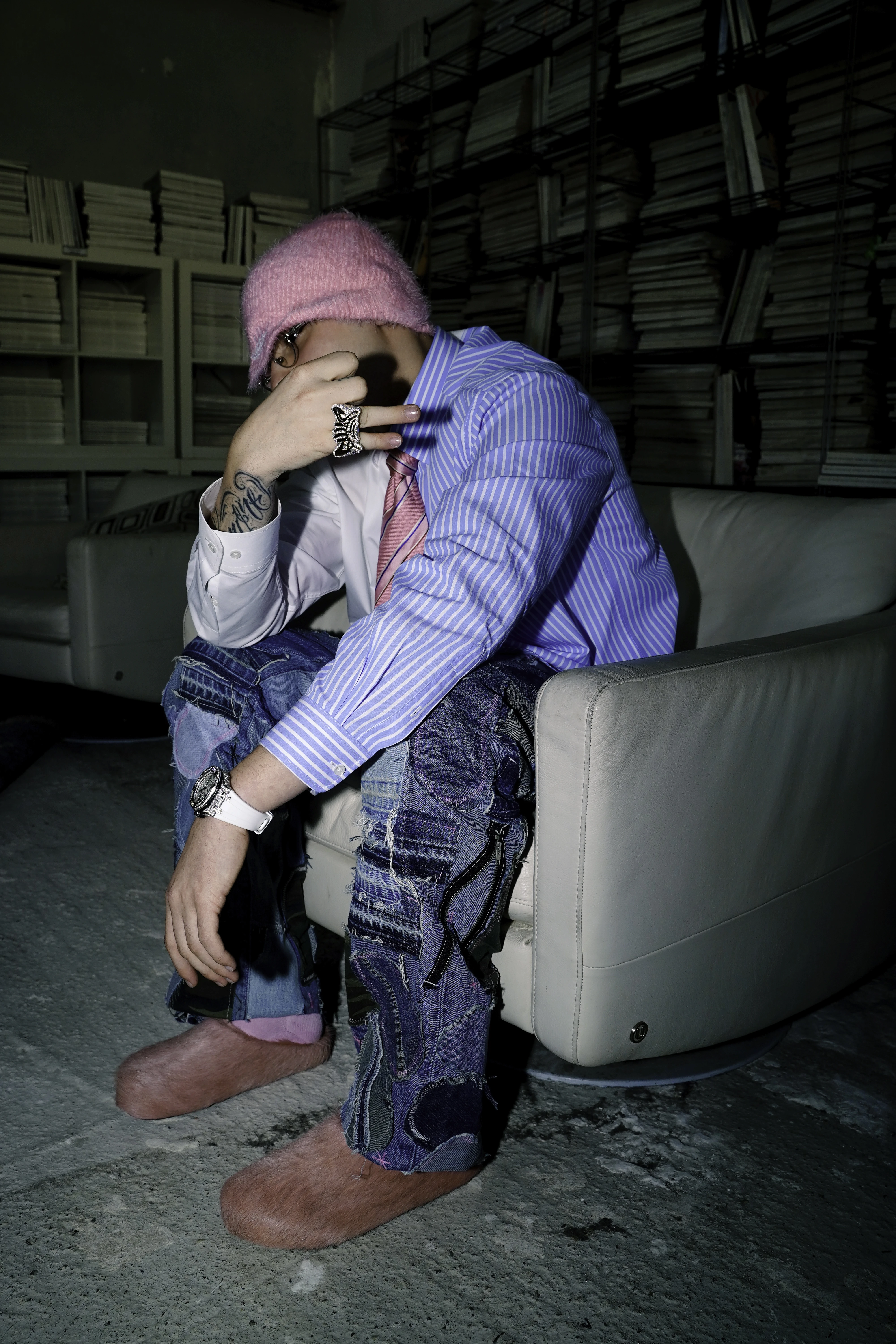 Ritratto editoriale di Diss Gacha scattato da Edoardo Verduchi