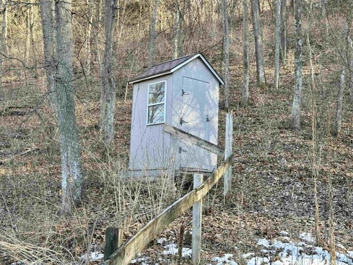 Photo 11 of 16410 Waltz Lane, Marion