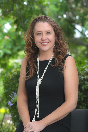 Shelly Egan-Welpott, Office Manager. Sims, Lawrence & Broghammer.