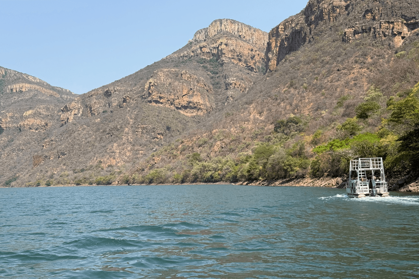 bateau dans les gorges du Blyde river canyon