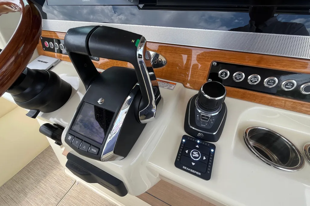Boat thumbnail 36