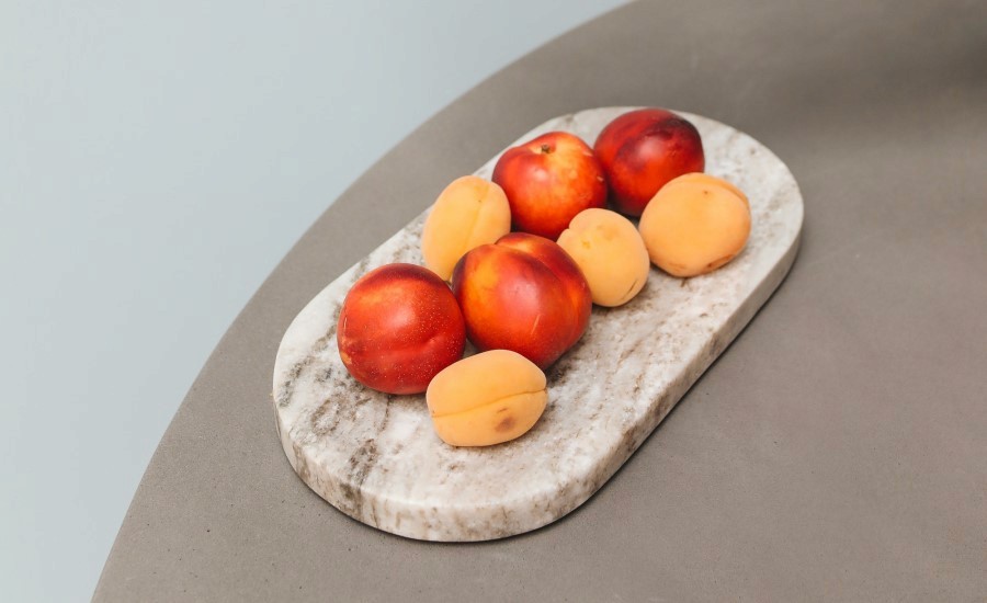 Frutta estiva: pesche e albicocche