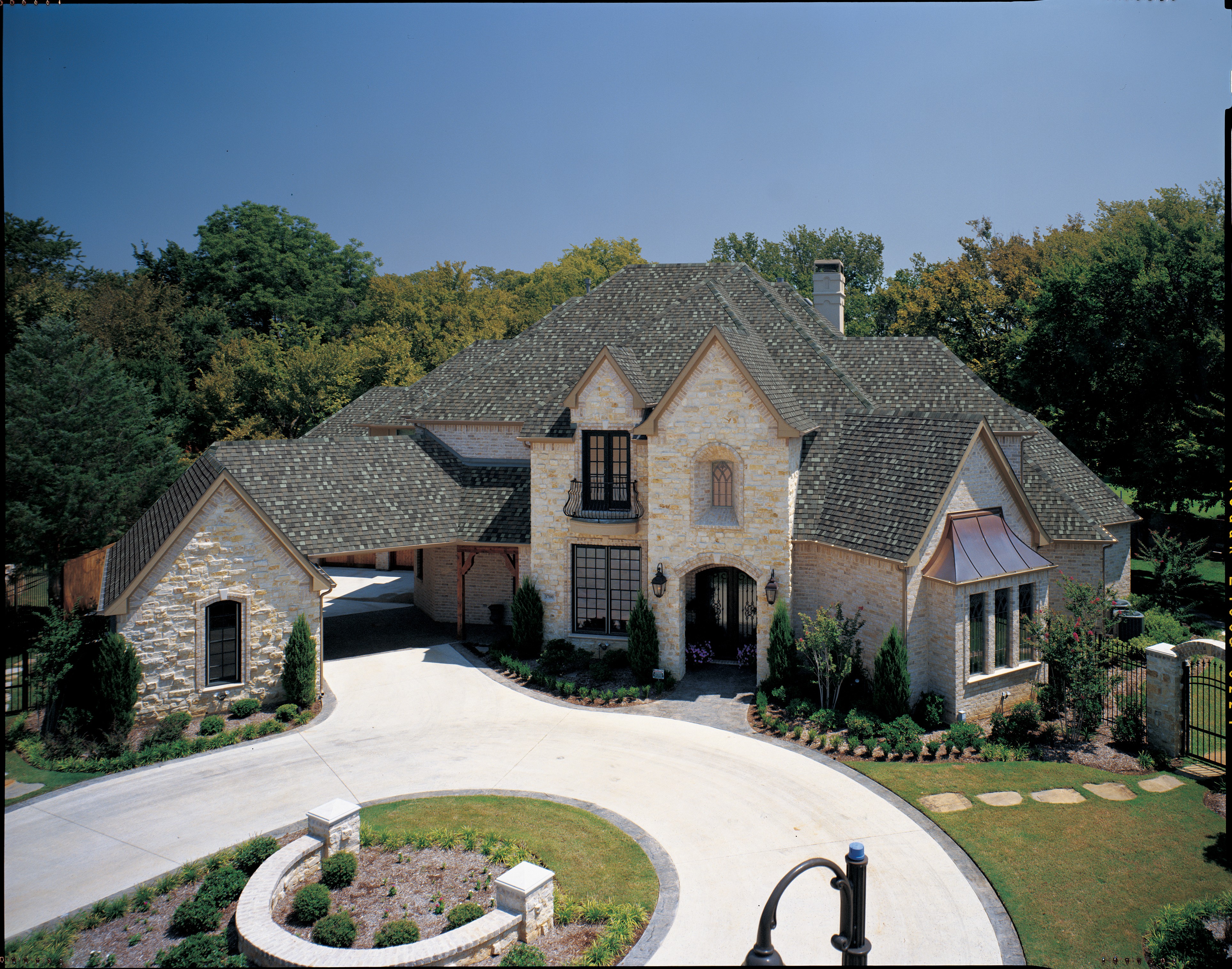 TAMKO Titan XT Thunderstorm Grey manufacturer roof-color example.