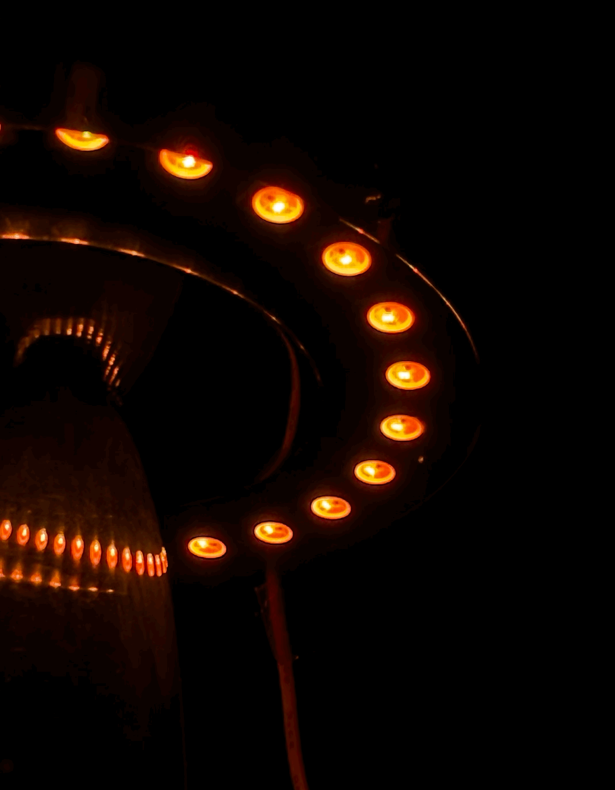 Batch.Works logo over a photo of a box of 3D printed objects