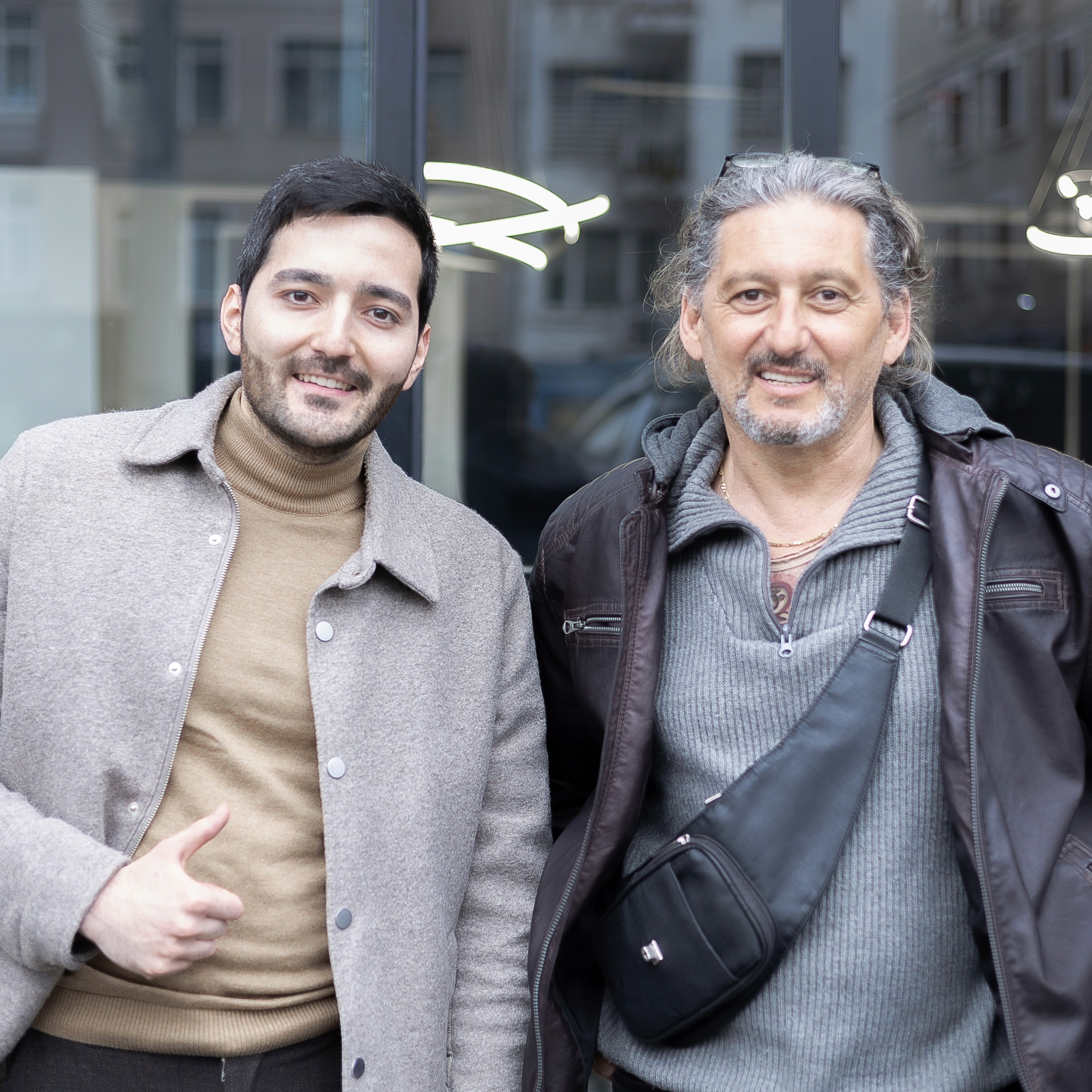 Here comes the alt text