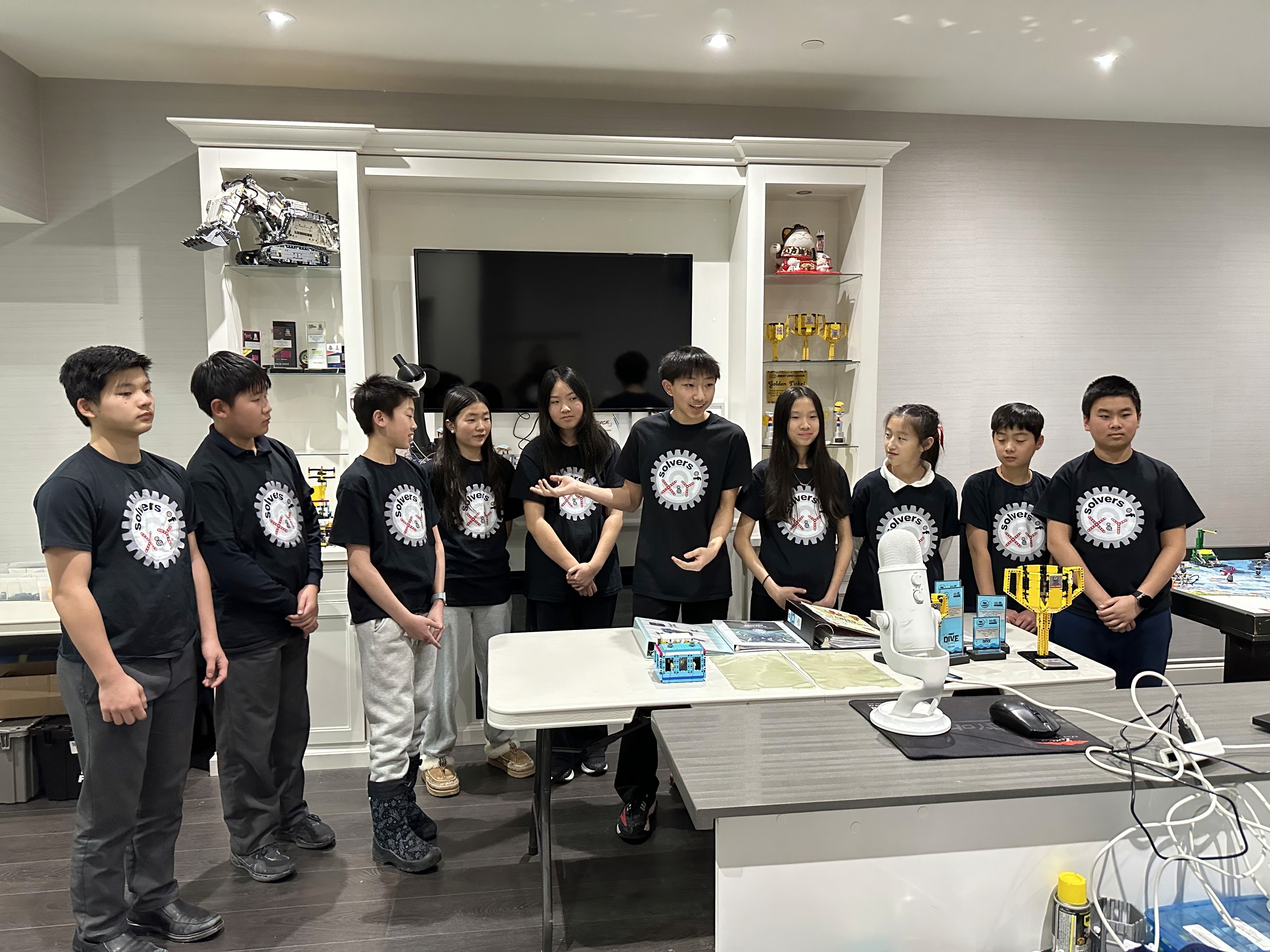 SolversMind Robotics students including Renee Zhang discuss their Ontario Championship journey and innovation project during FIRST Canada Live interview.