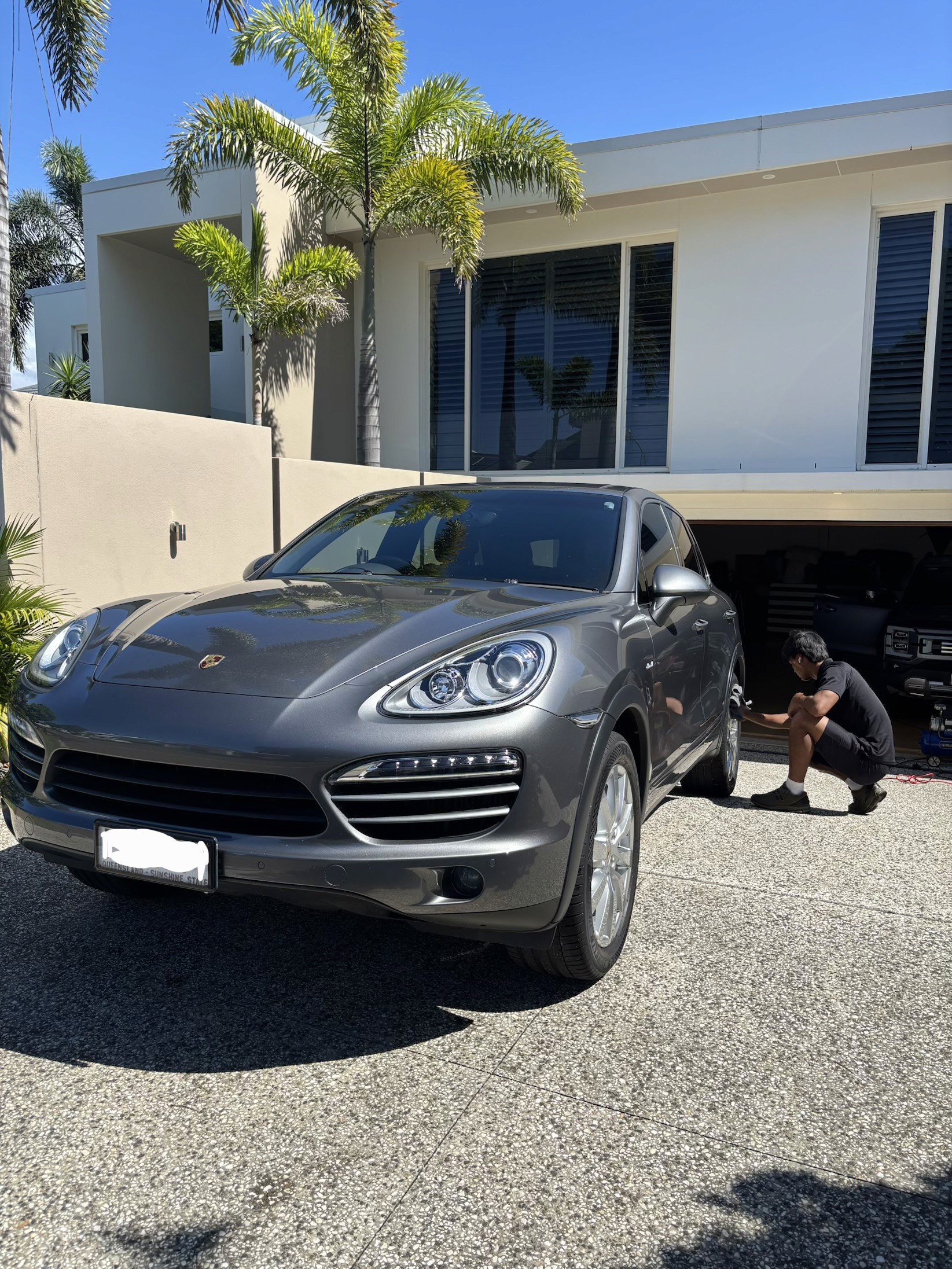 Dynamic picture of a cyclist riding downhill