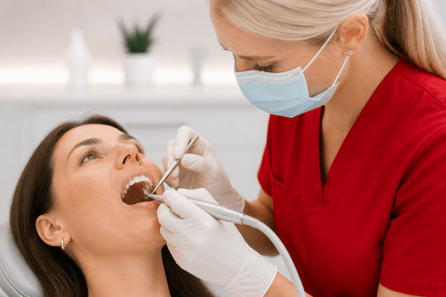 Leisentritt Dental Aesthetics Minimalinvasiv