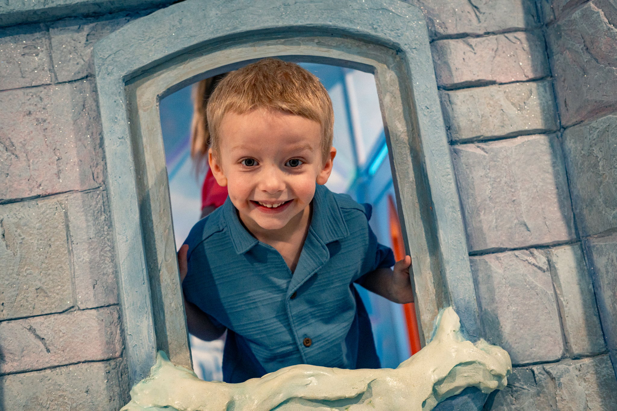 Castle Archway Bunk Bed with Blue Ice-Themed Lighting