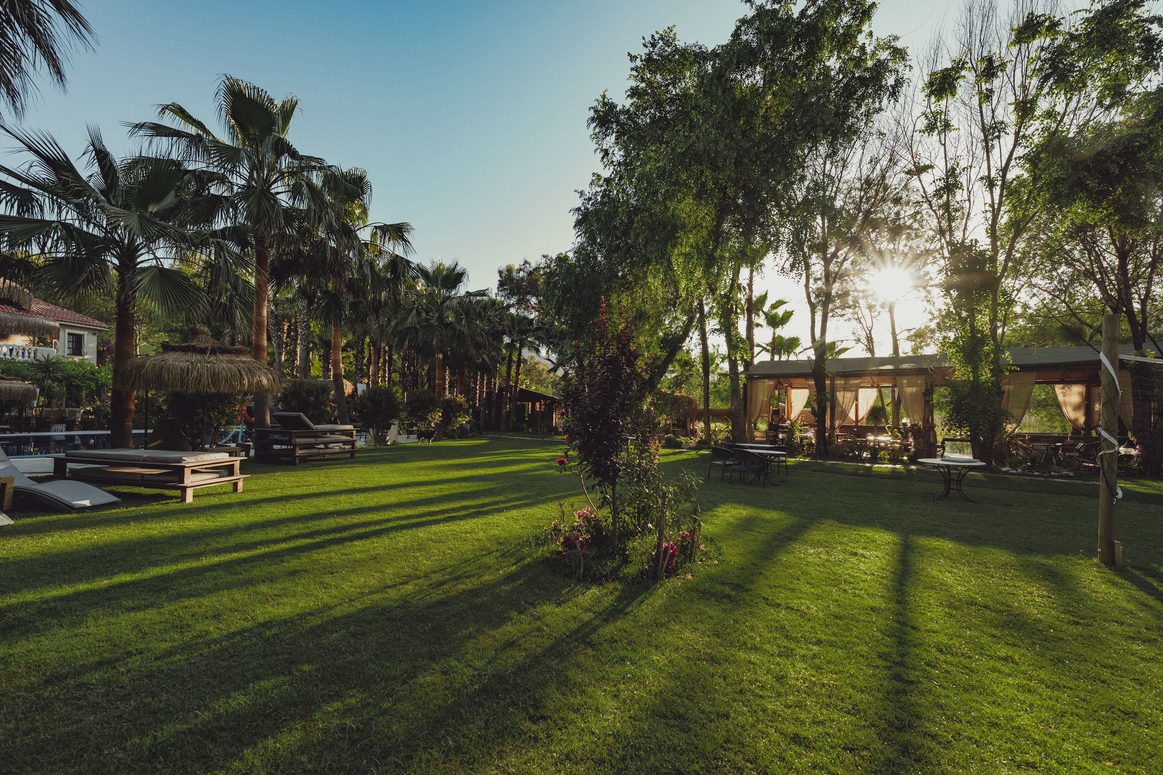 mid-range-view-of-the-villa-s-private-beach-entrance