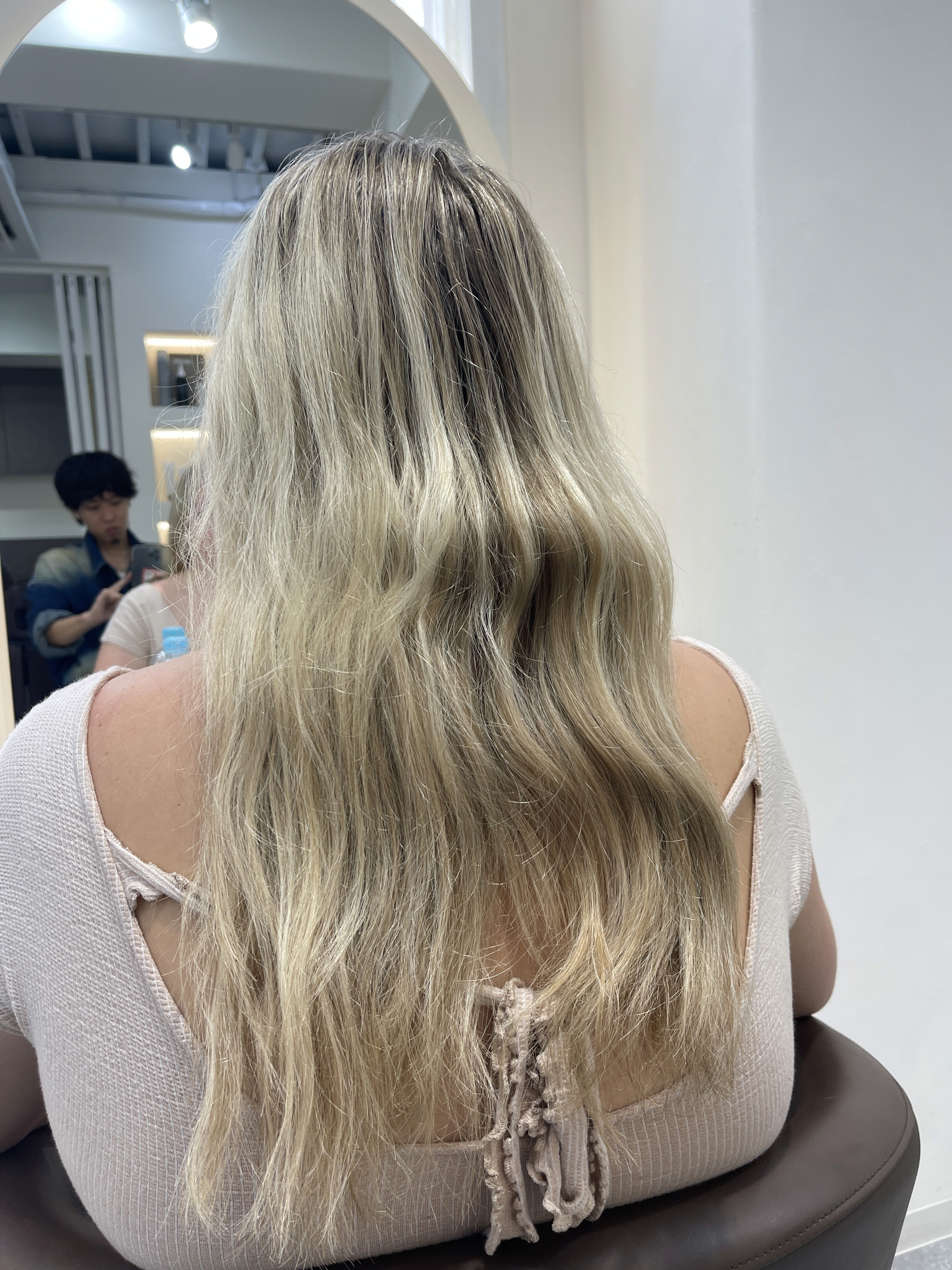 Hair before keratin smoothing treatment in Okinawa