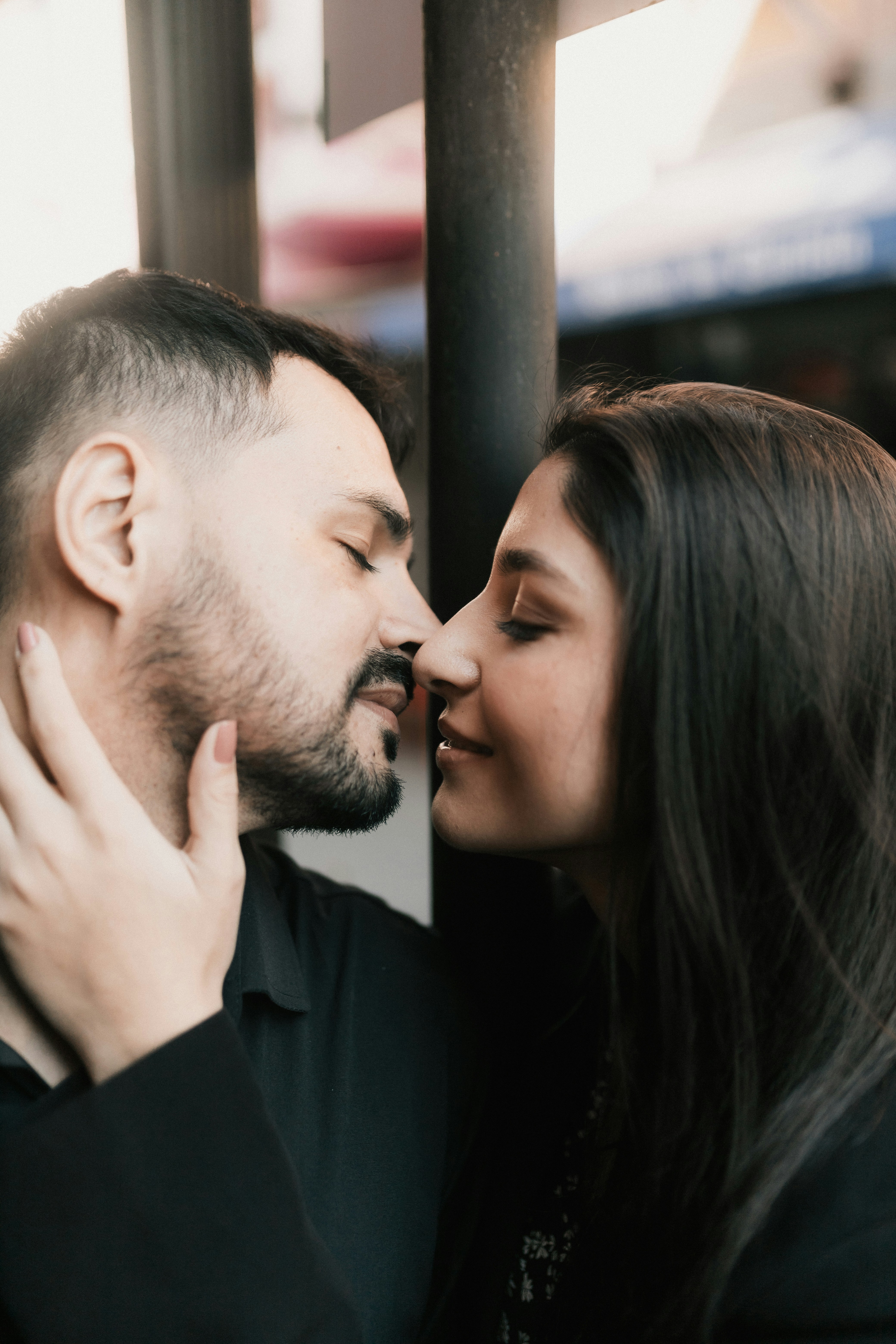 girlfriend kissing her boyfriend