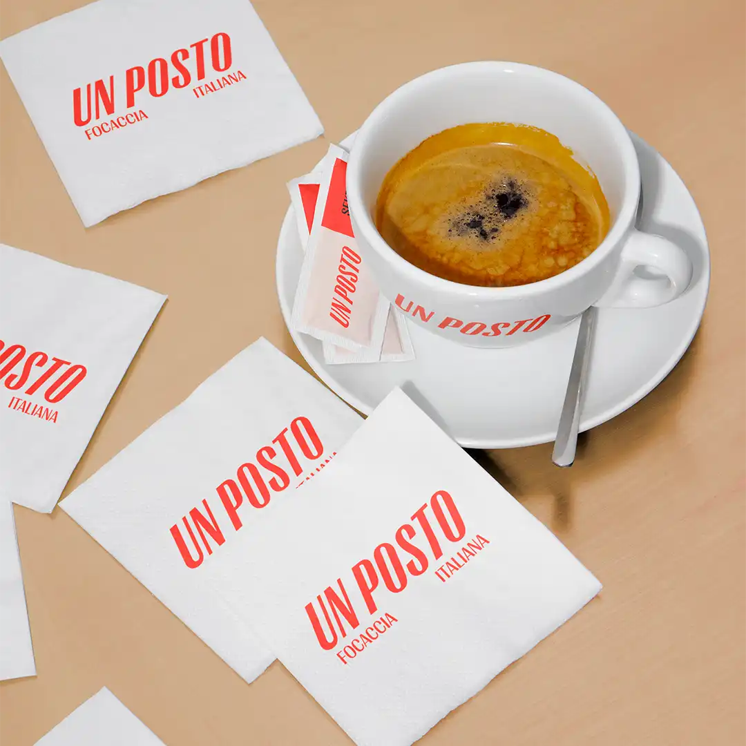 Un Posto Napkin Design