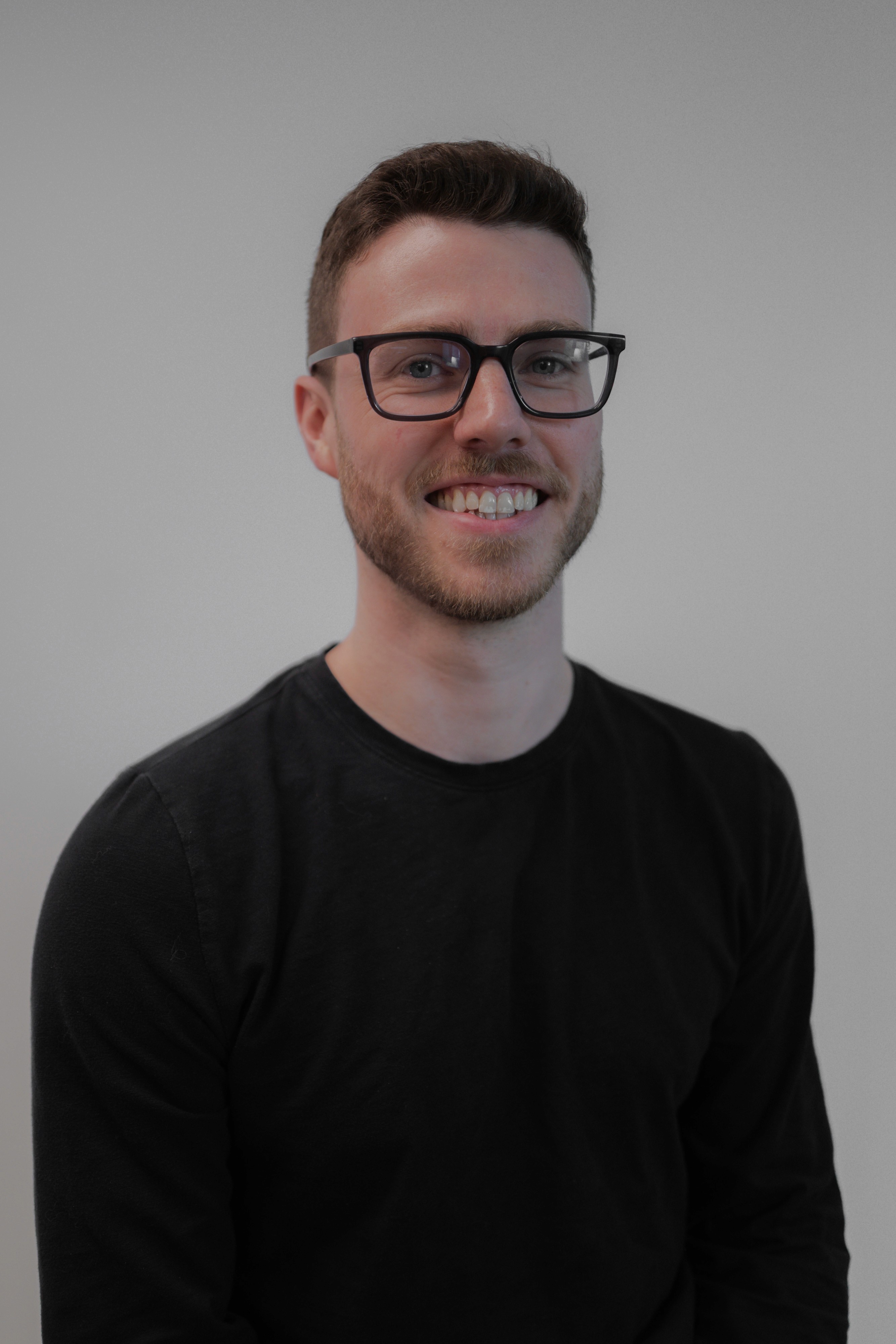 Headshot of Derek Webb