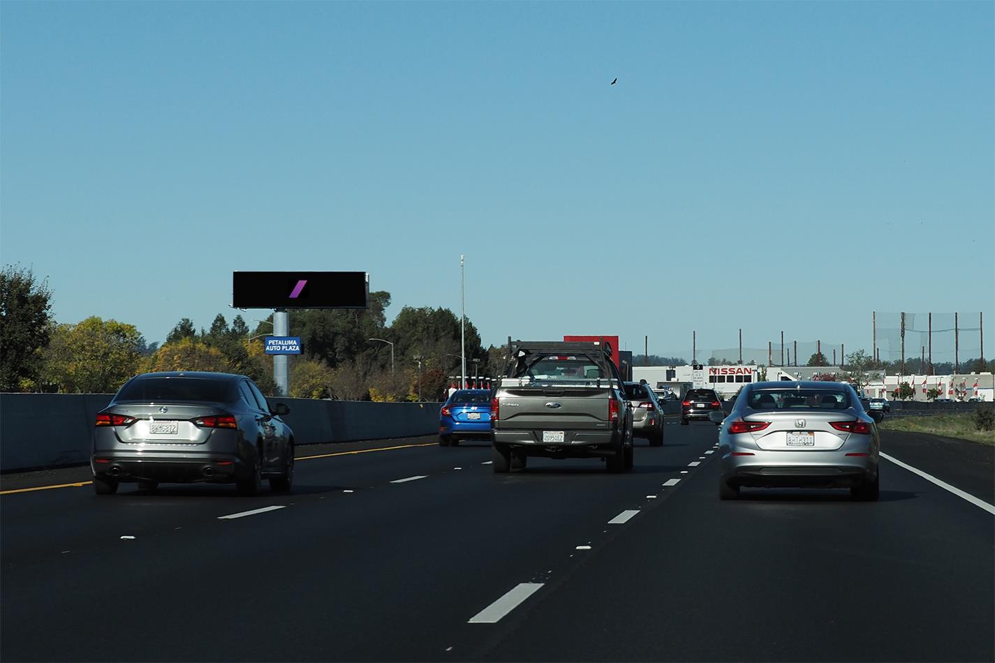 BKPET1001 — digital billboard in Petaluma
