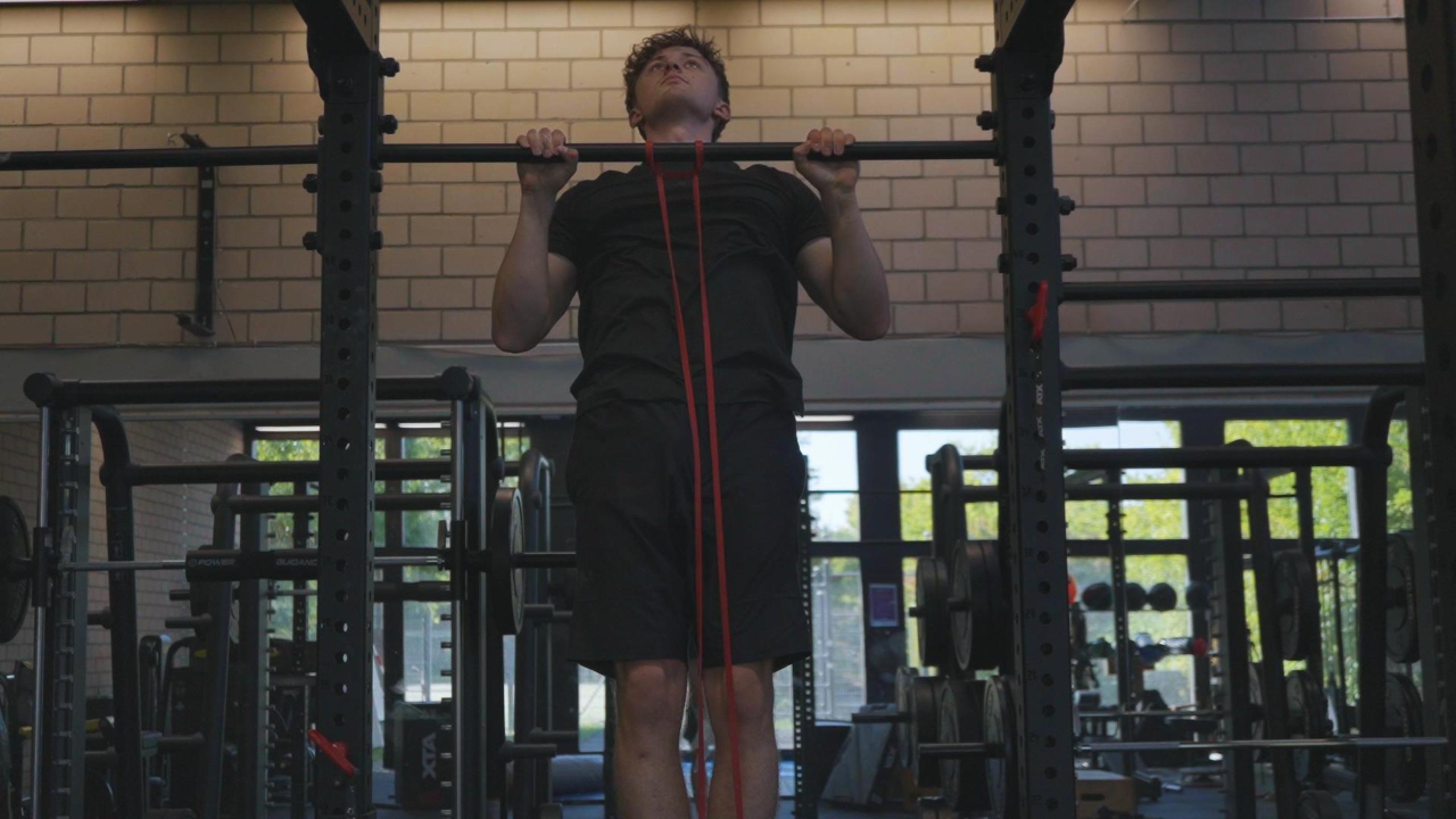 Assisted Pull Ups